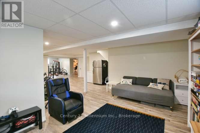 114 Silver Birch Avenue, Wasaga Beach, Ontario  L9Z 1N2 - Photo 35 - S13047098