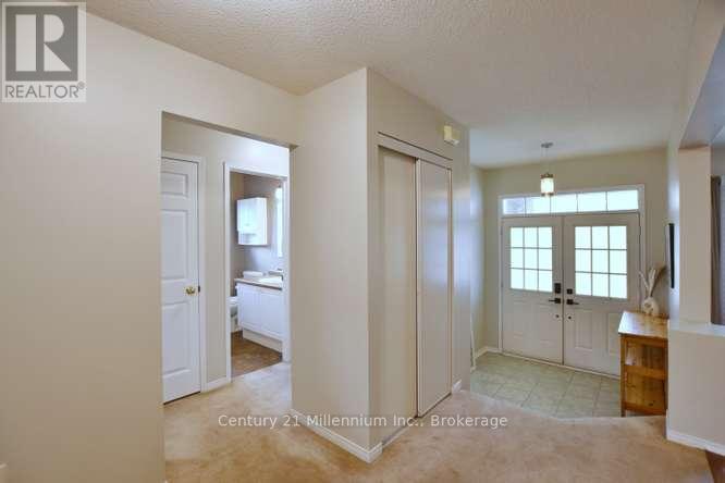 114 Silver Birch Avenue, Wasaga Beach, Ontario  L9Z 1N2 - Photo 4 - S13047098