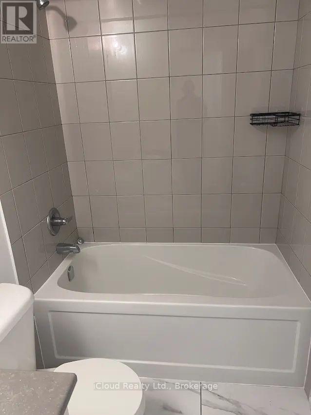 1002 - 2635 William Jackson Drive, Pickering, Ontario  L1X 0L3 - Photo 7 - E13046862