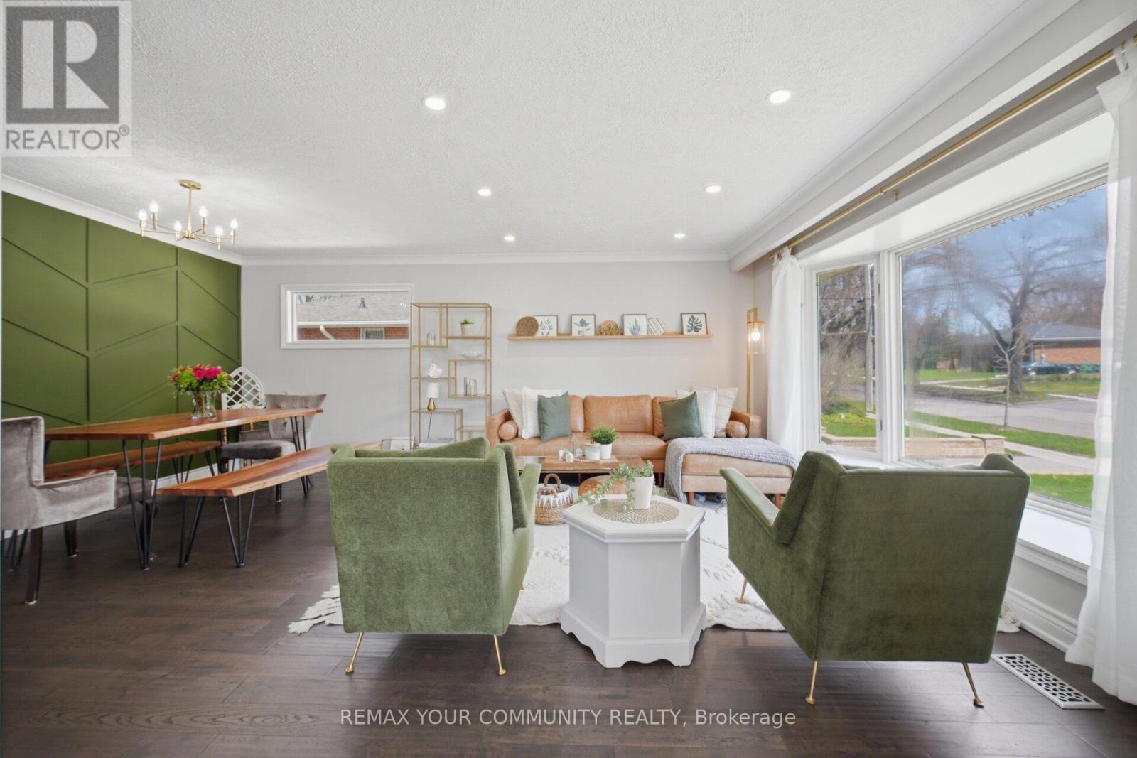 54 Applefield Drive, Toronto, Ontario  M1P 3X9 - Photo 15 - E13046944