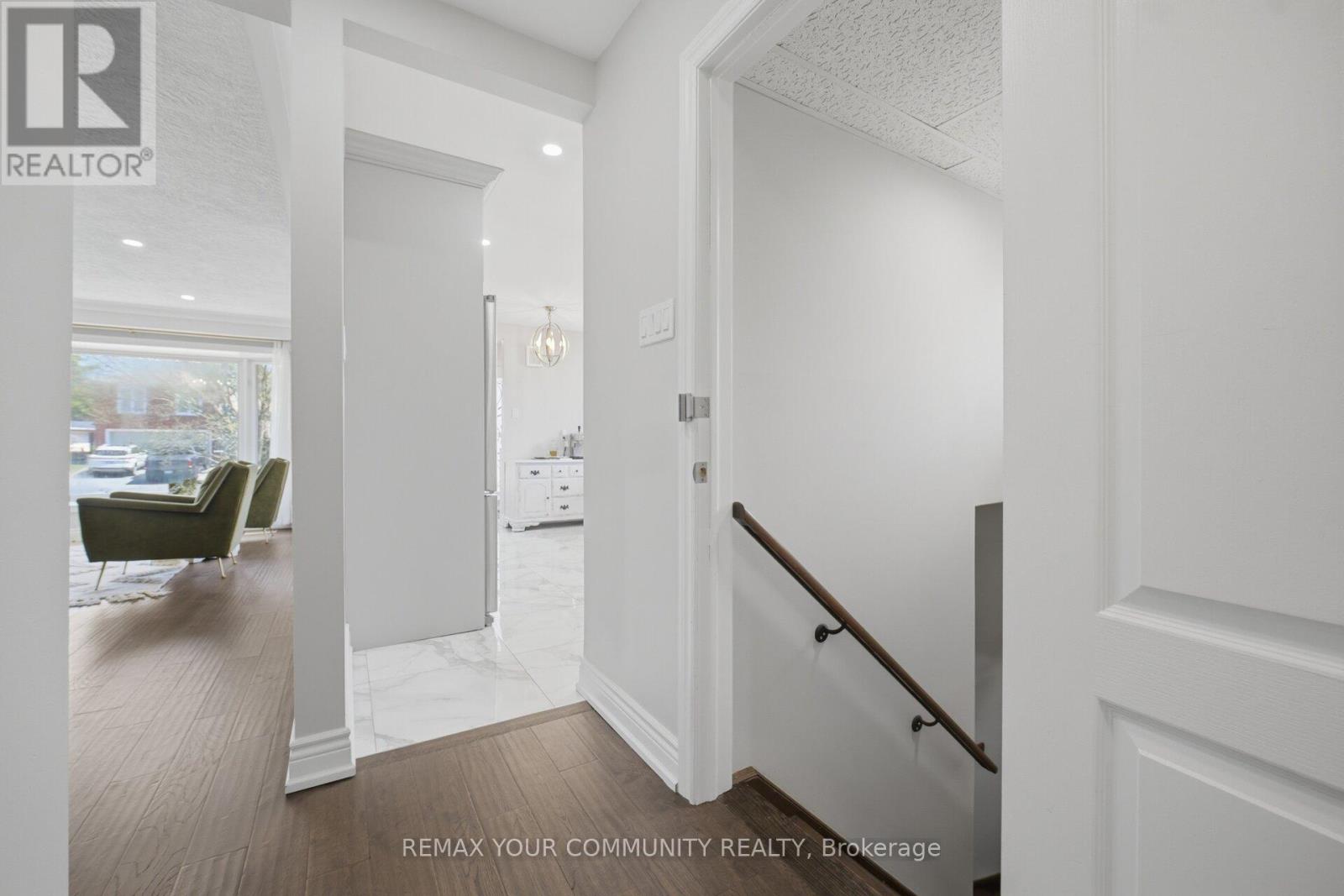 54 Applefield Drive, Toronto, Ontario  M1P 3X9 - Photo 27 - E13046944