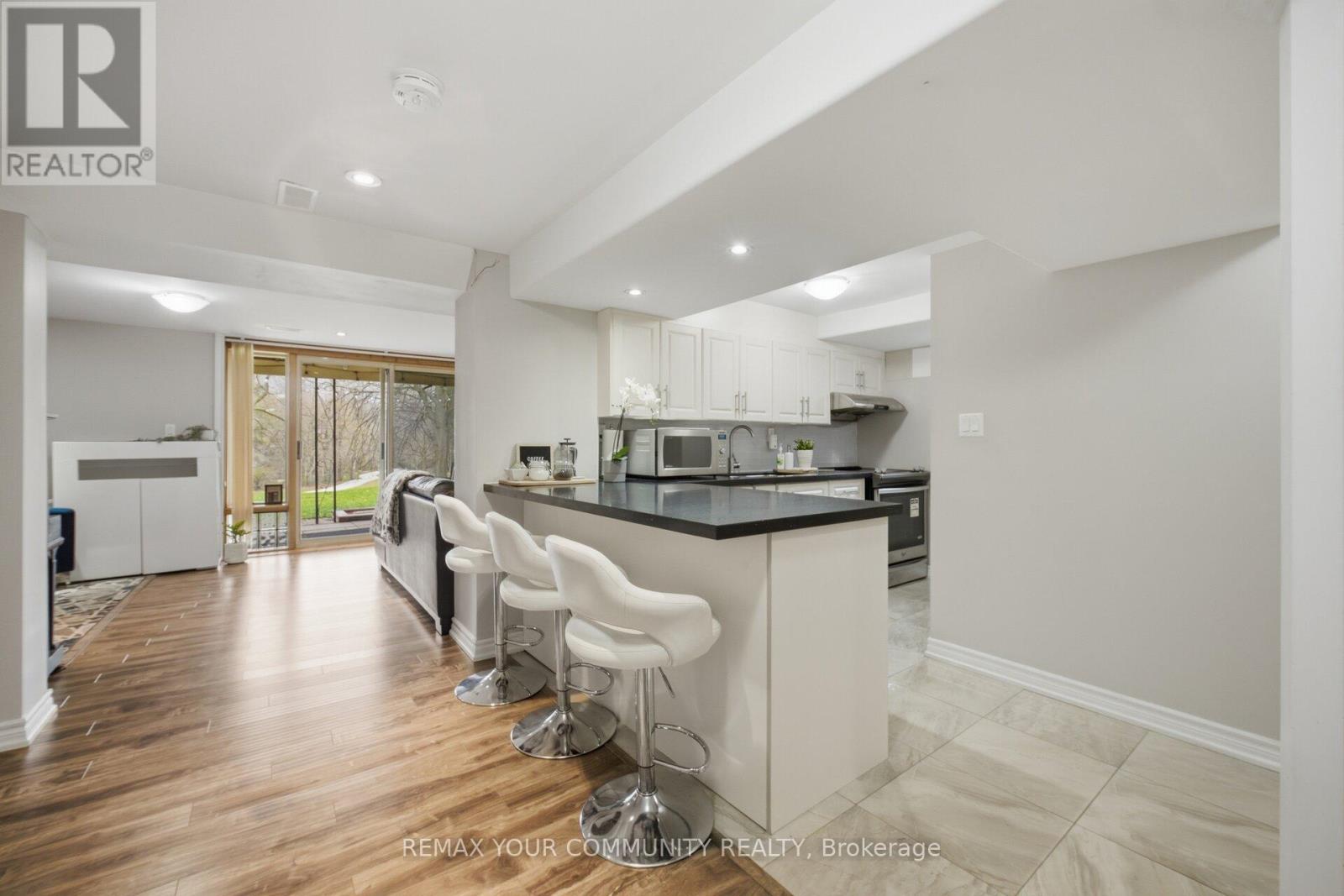 54 Applefield Drive, Toronto, Ontario  M1P 3X9 - Photo 31 - E13046944