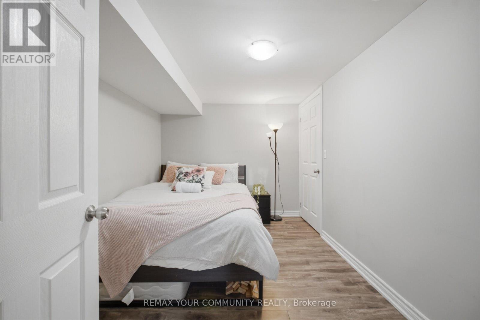 54 Applefield Drive, Toronto, Ontario  M1P 3X9 - Photo 37 - E13046944