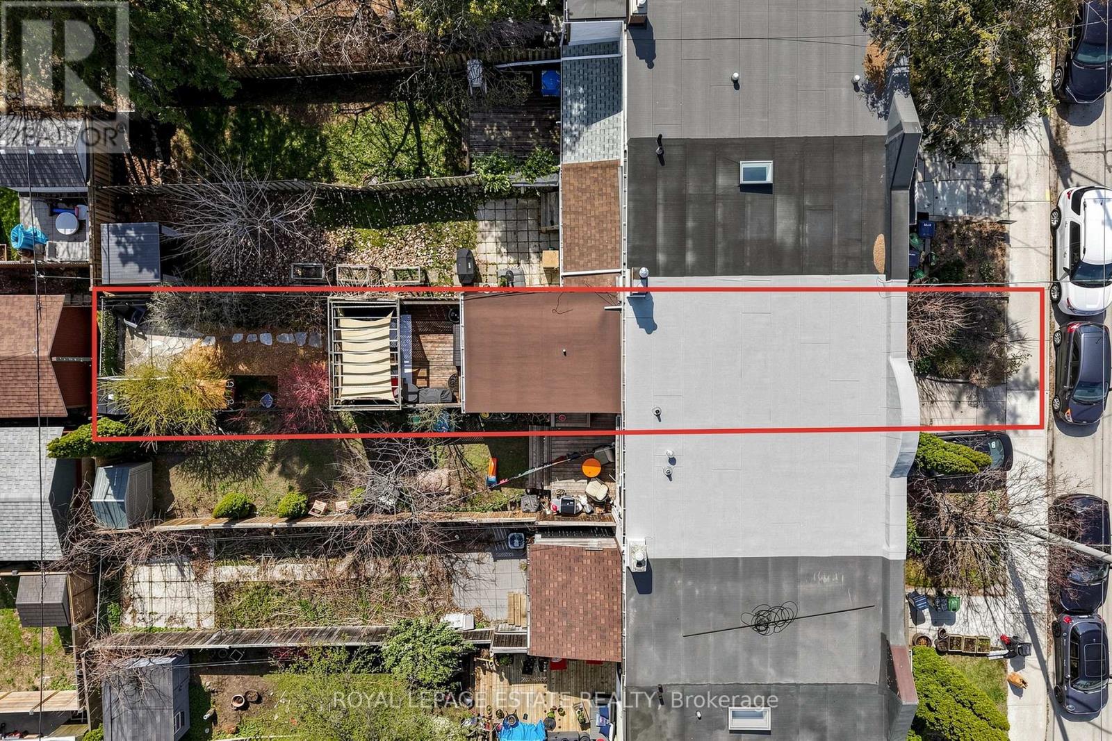 823 Sammon Avenue, Toronto, Ontario  M4C 2E7 - Photo 34 - E13047024