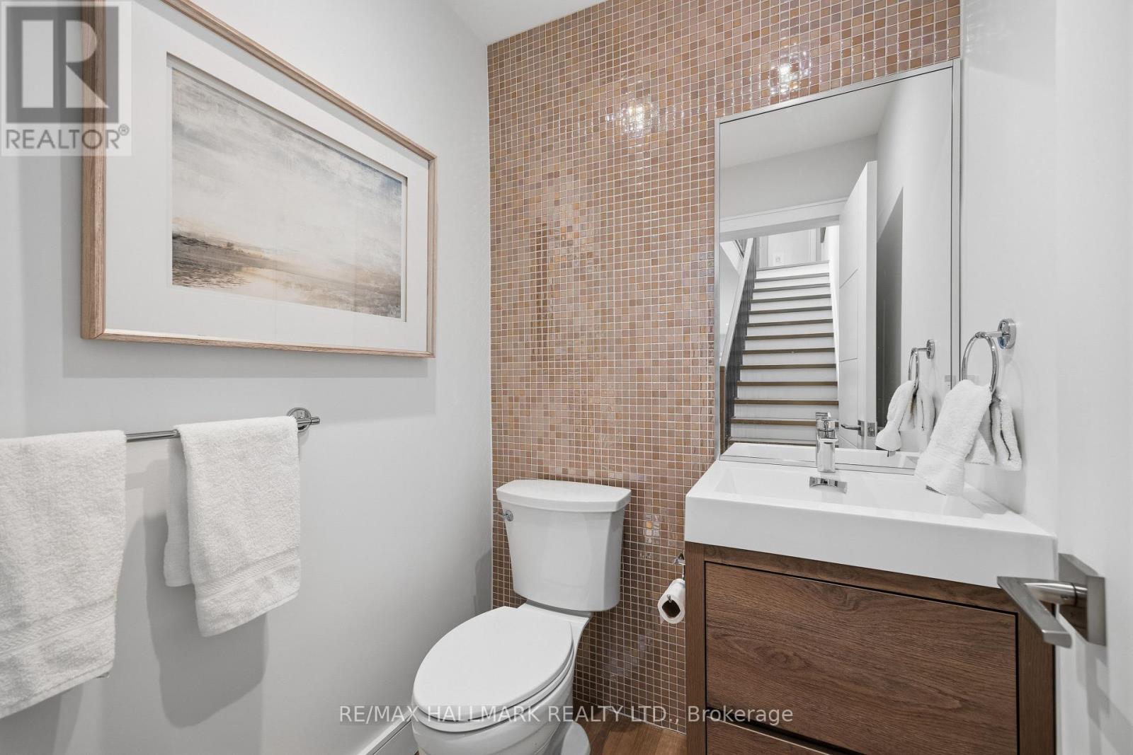 3a Linton Avenue, Toronto, Ontario  M1N 1W5 - Photo 22 - E13047034