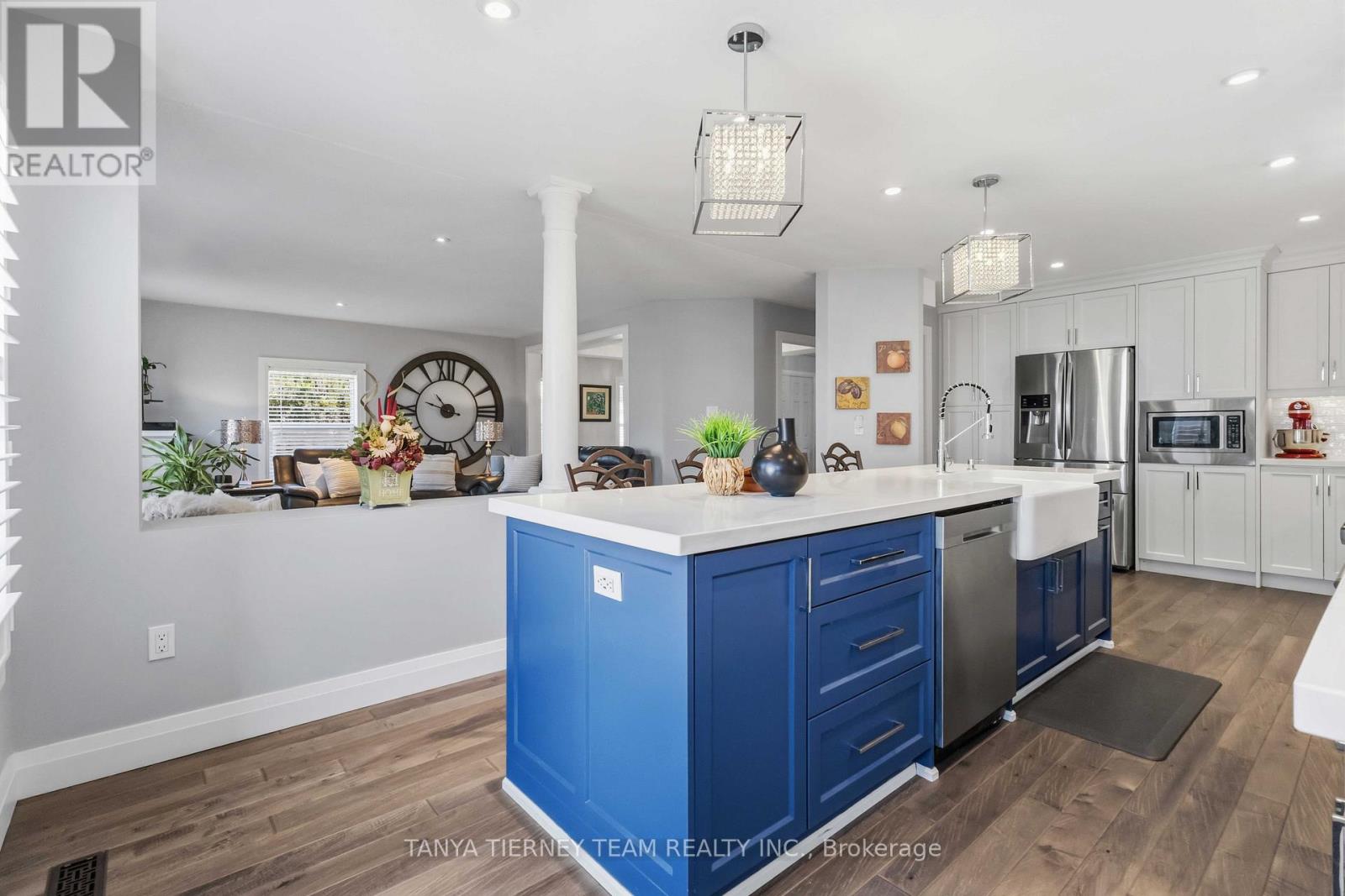 41 Zachary Place, Whitby, Ontario  L1M 1E1 - Photo 25 - E13047118