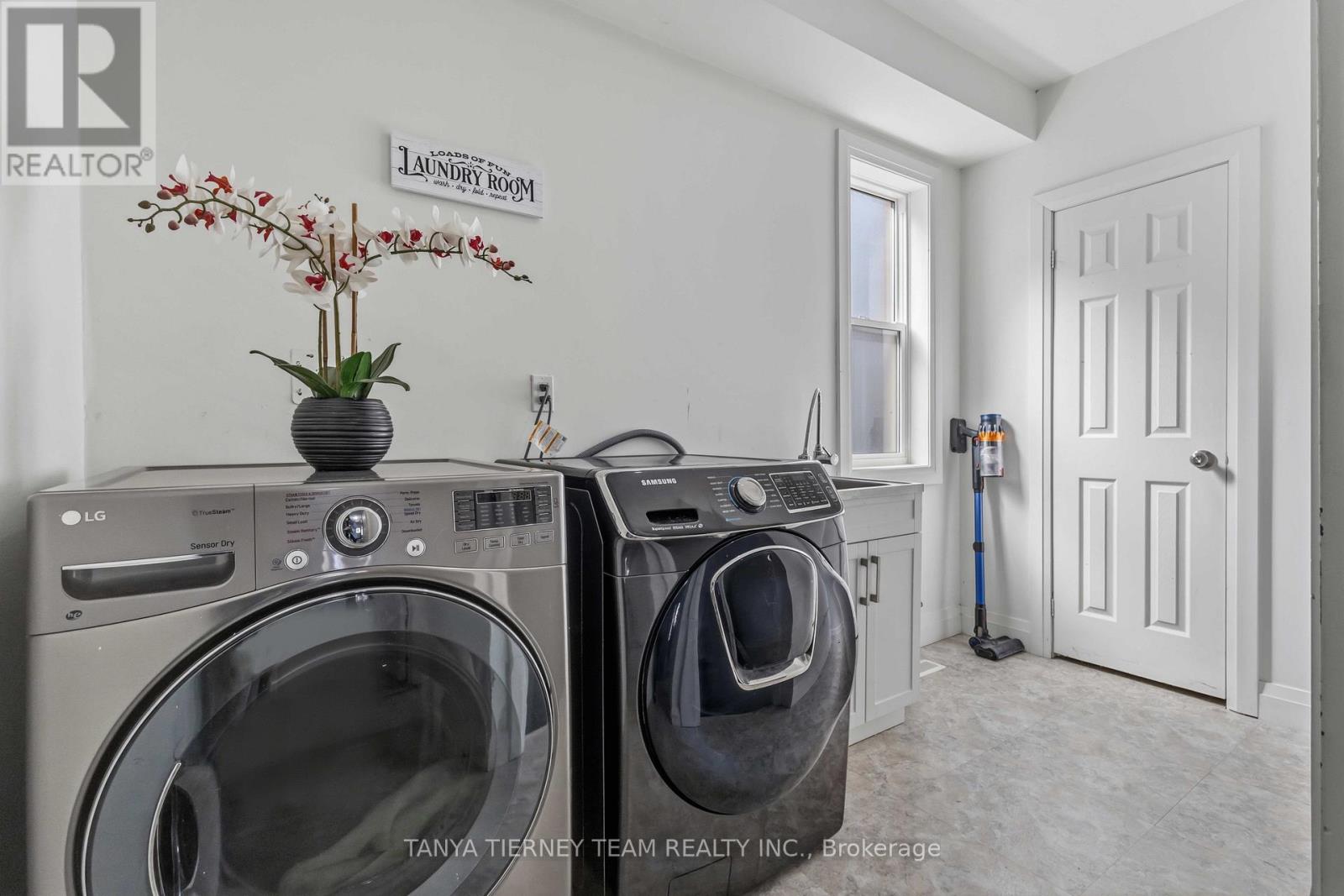 41 Zachary Place, Whitby, Ontario  L1M 1E1 - Photo 45 - E13047118