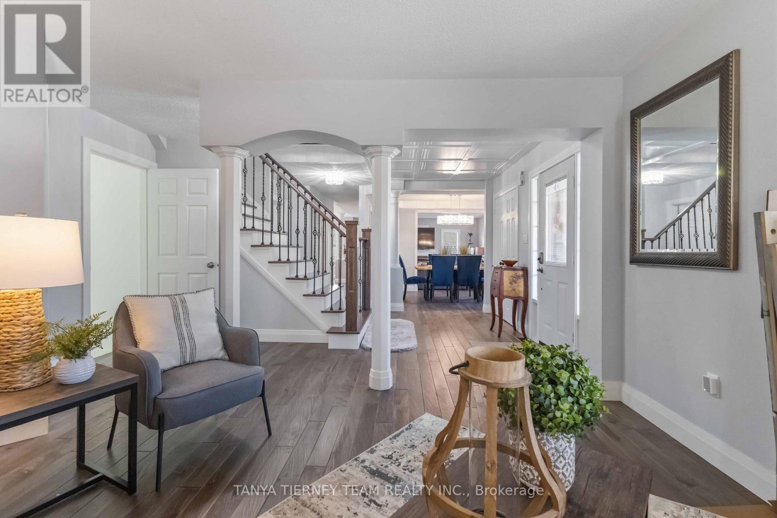 41 Zachary Place, Whitby, Ontario  L1M 1E1 - Photo 9 - E13047118