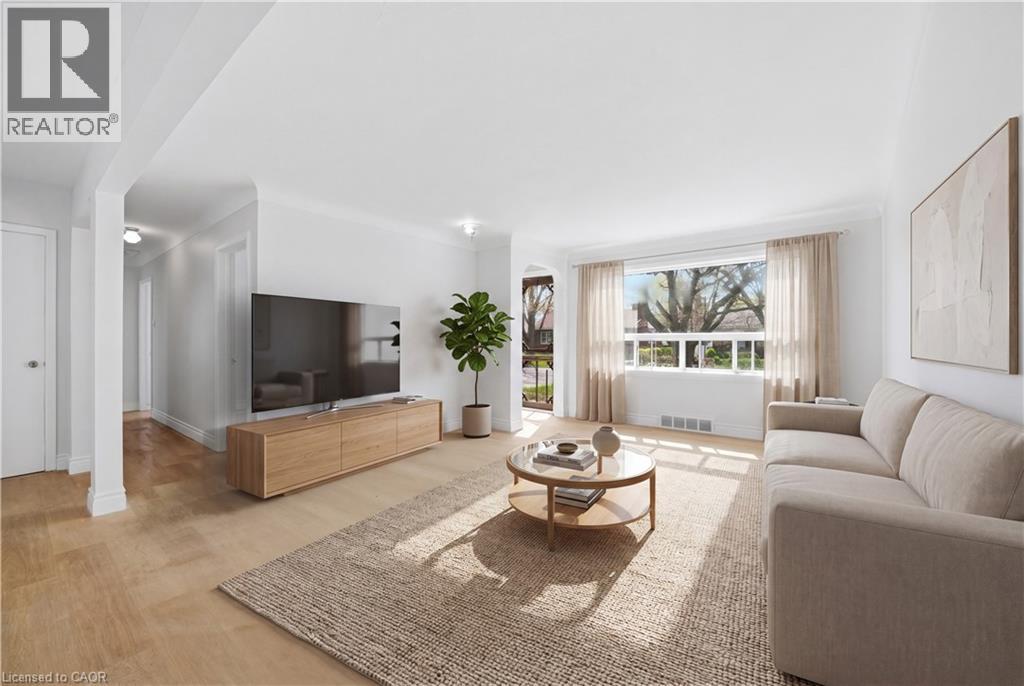 36 Woodelm Drive, St. Catharines, Ontario  L2M 4N3 - Photo 5 - 40824382