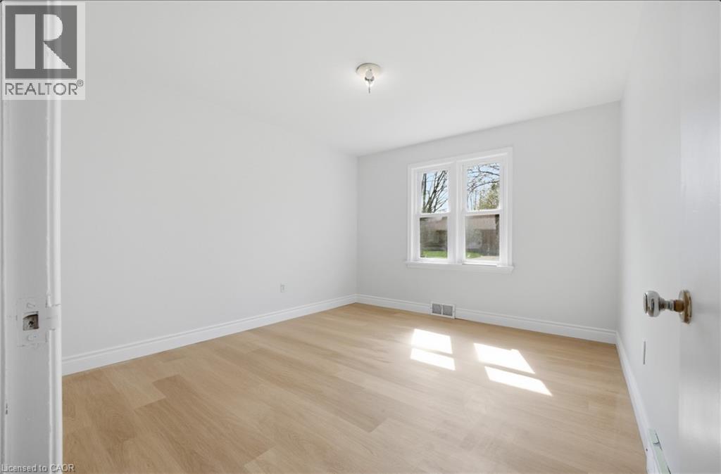 36 Woodelm Drive, St. Catharines, Ontario  L2M 4N3 - Photo 11 - 40824382