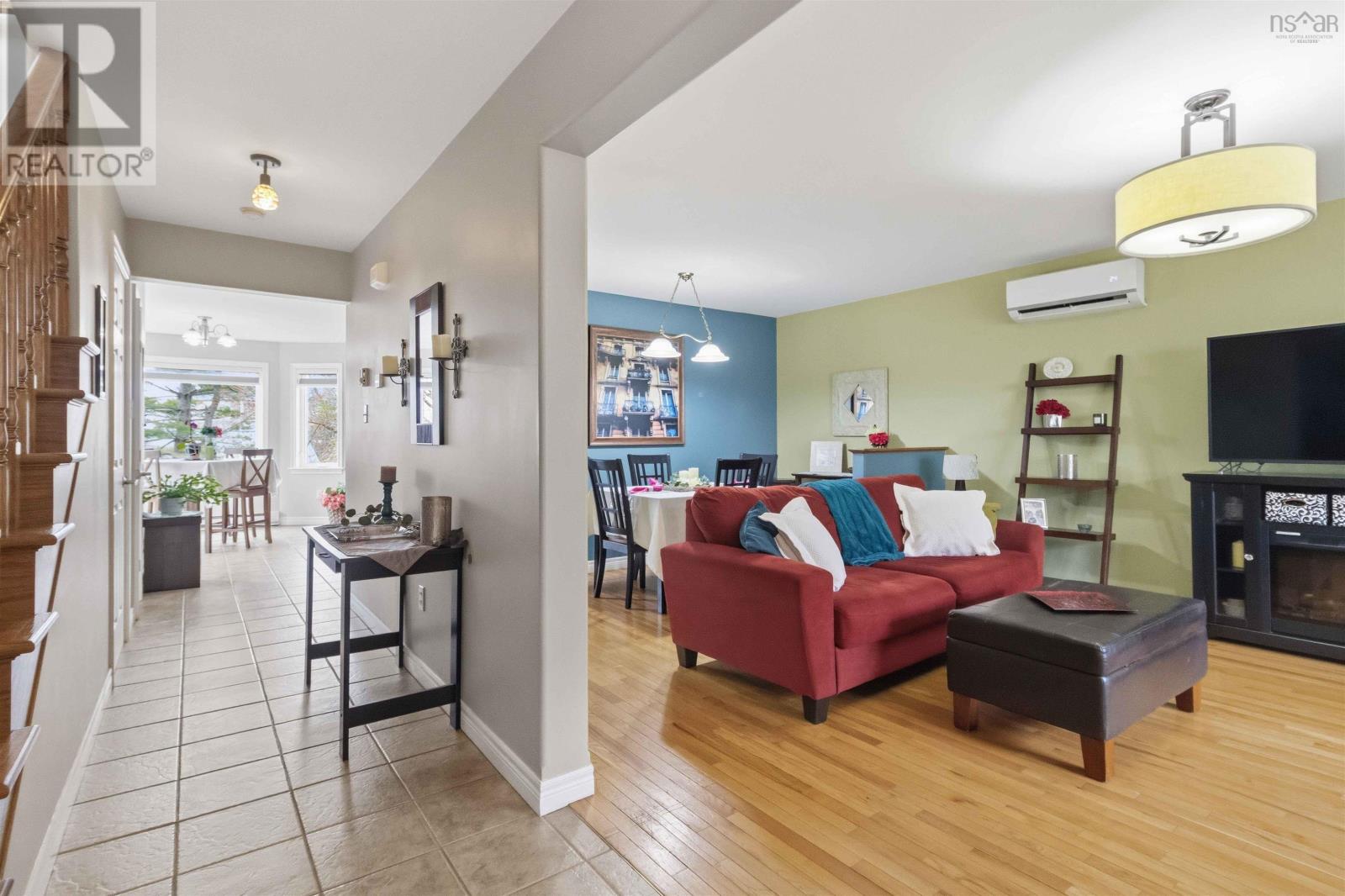 70 Hillside Avenue, Lower Sackville, Nova Scotia  B4C 1W7 - Photo 6 - 202608691