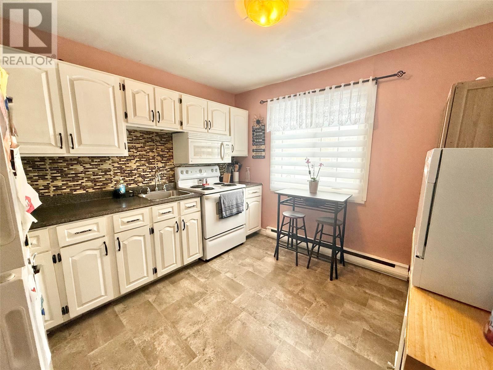 17 Tucker Place, Grand Falls-Windsor, Newfoundland & Labrador  A2A 2K8 - Photo 8 - 1296540