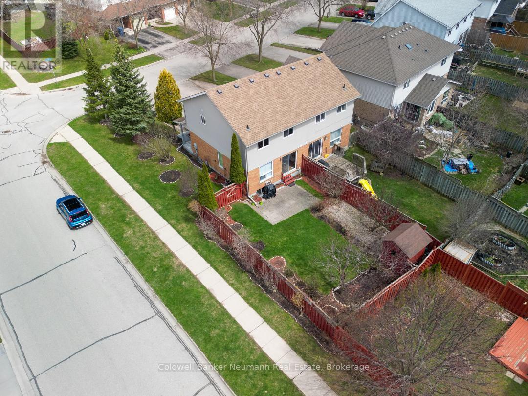 254 Silurian Drive, Guelph, Ontario  N1E 7B8 - Photo 22 - X13047004