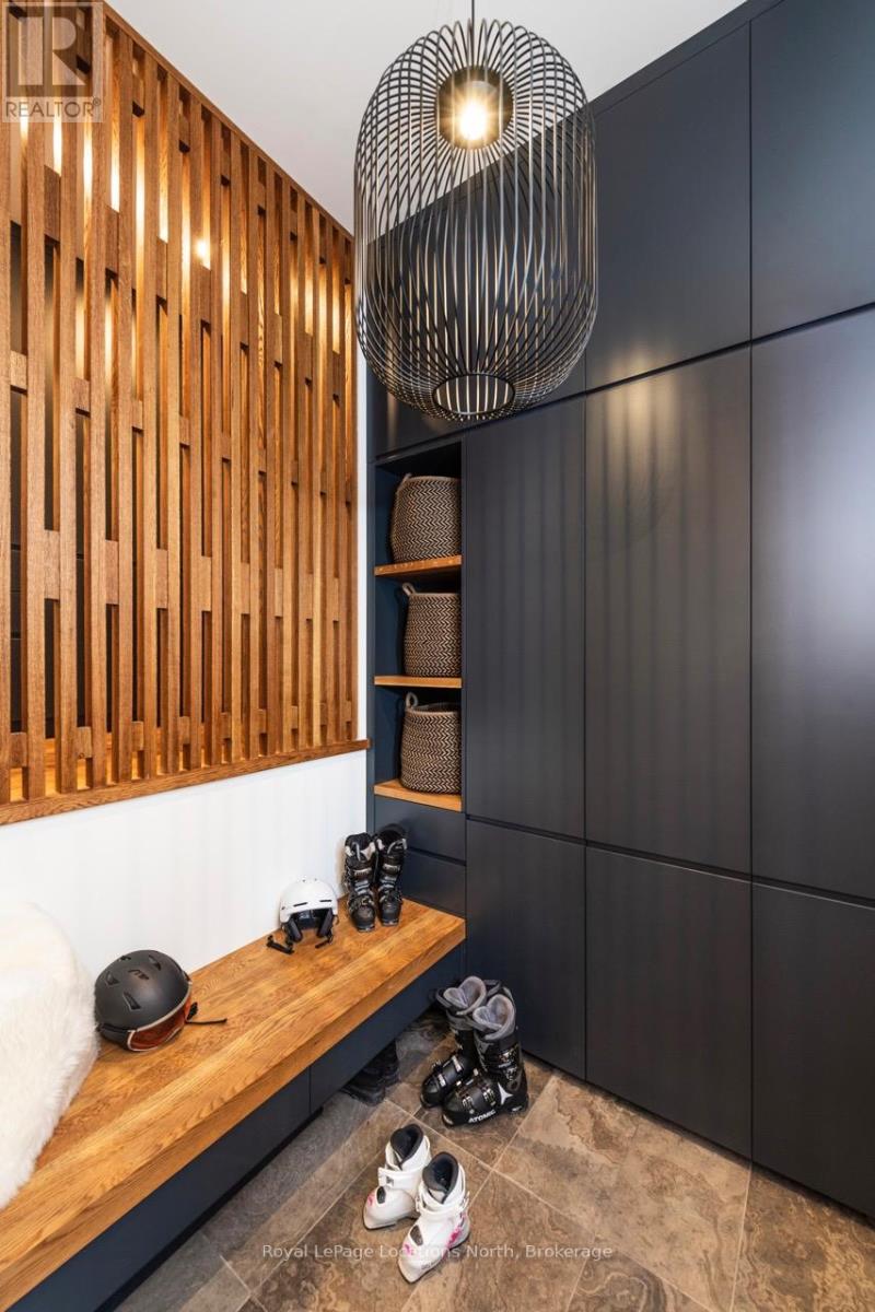 796397 19 Grey Road, Blue Mountains, Ontario  L9Y 3Z2 - Photo 11 - X13047122