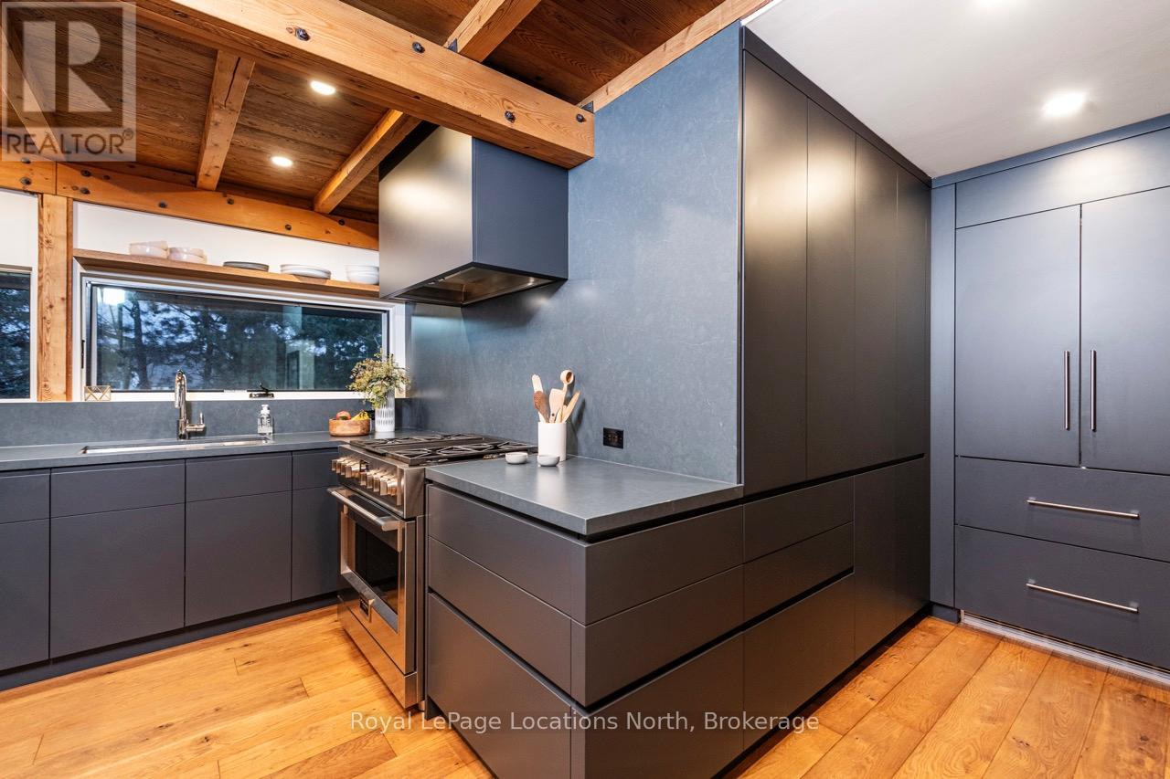 796397 19 Grey Road, Blue Mountains, Ontario  L9Y 3Z2 - Photo 9 - X13047122