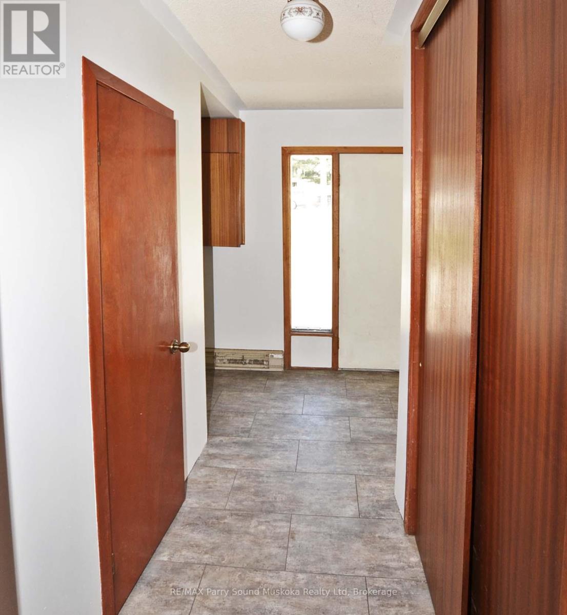 17 - 19 Church Street, Parry Sound, Ontario  P2A 1Y2 - Photo 20 - X13047140