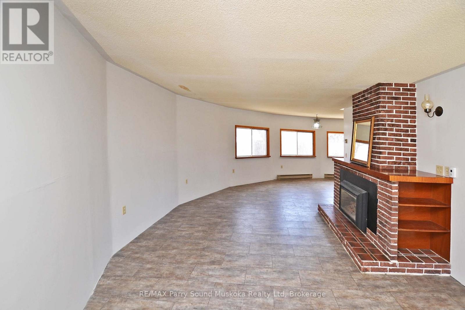 17 - 19 Church Street, Parry Sound, Ontario  P2A 1Y2 - Photo 8 - X13047140