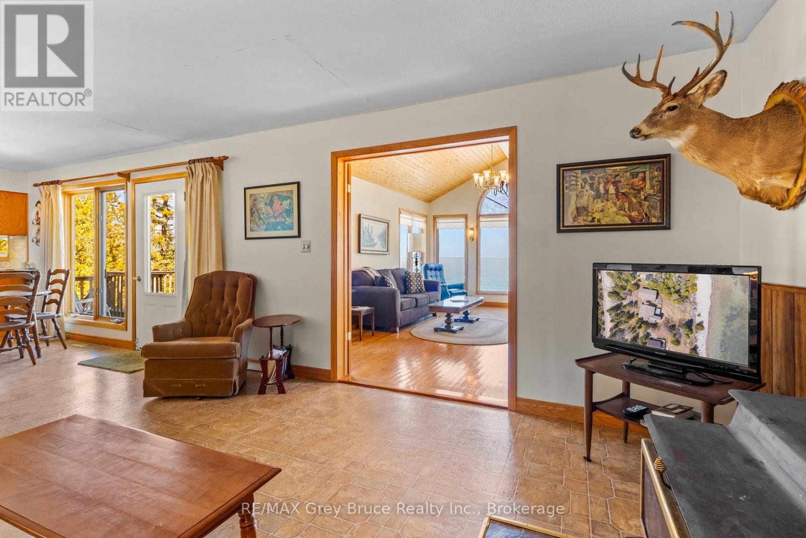 102 Carter Road, Northern Bruce Peninsula, Ontario  N0H 1W0 - Photo 17 - X13047172