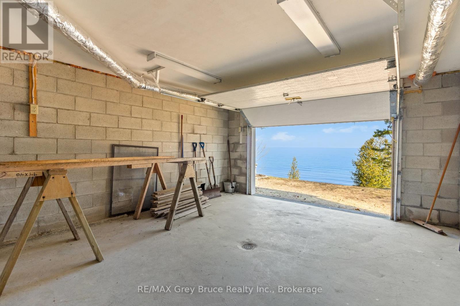 102 Carter Road, Northern Bruce Peninsula, Ontario  N0H 1W0 - Photo 33 - X13047172