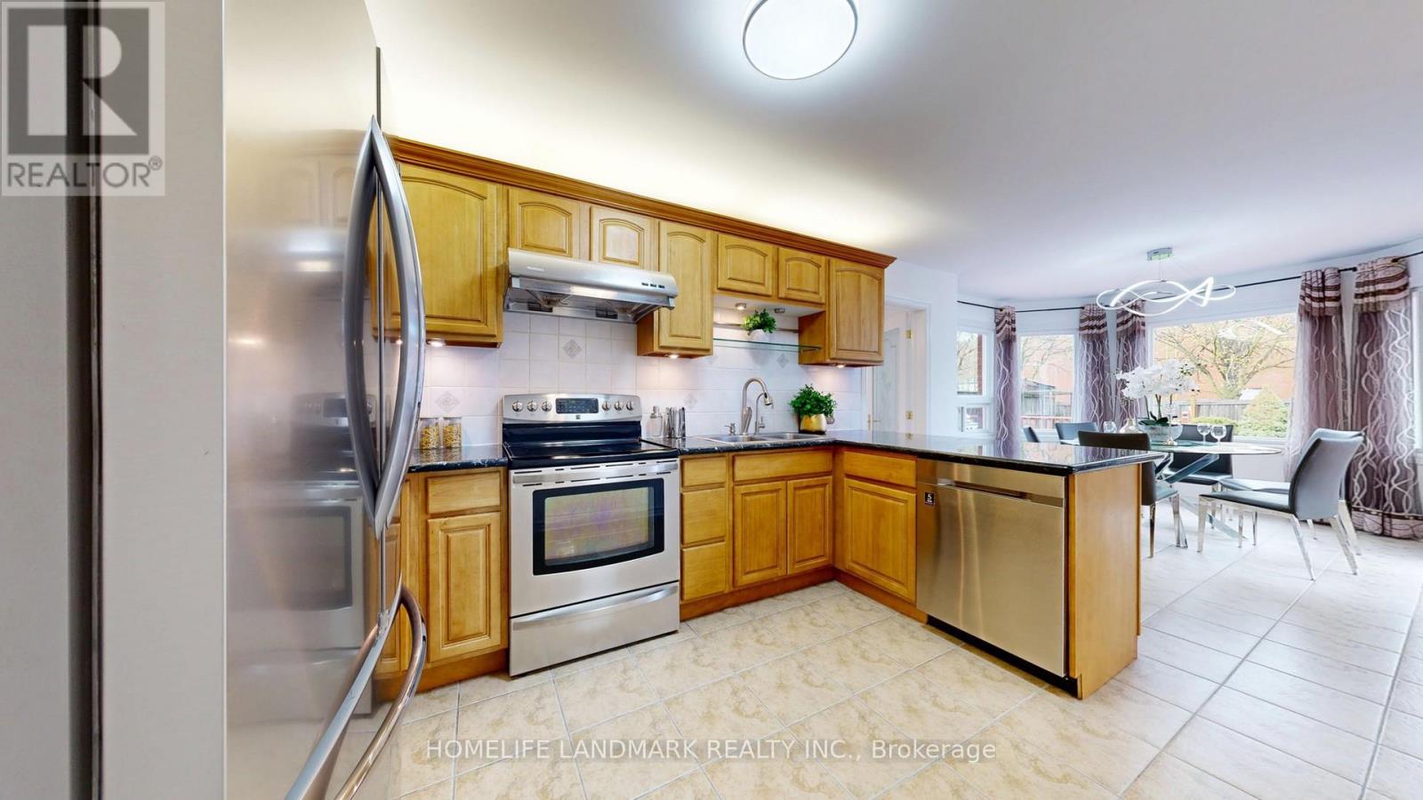 72 Springfield Drive, Markham, Ontario  L3S 3H5 - Photo 14 - N13046806