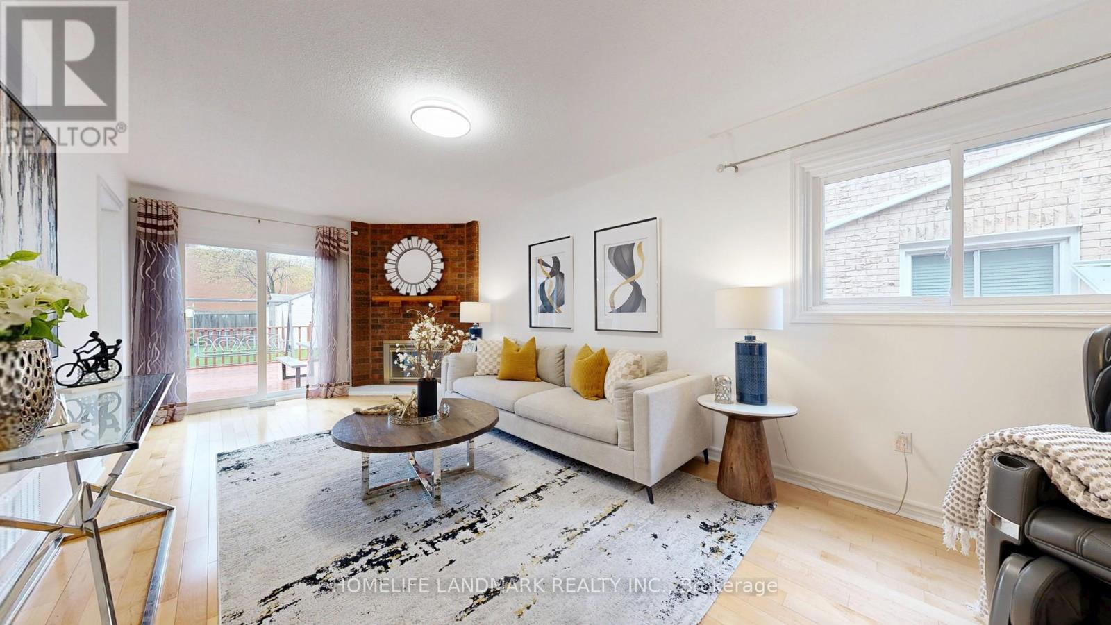 72 Springfield Drive, Markham, Ontario  L3S 3H5 - Photo 8 - N13046806