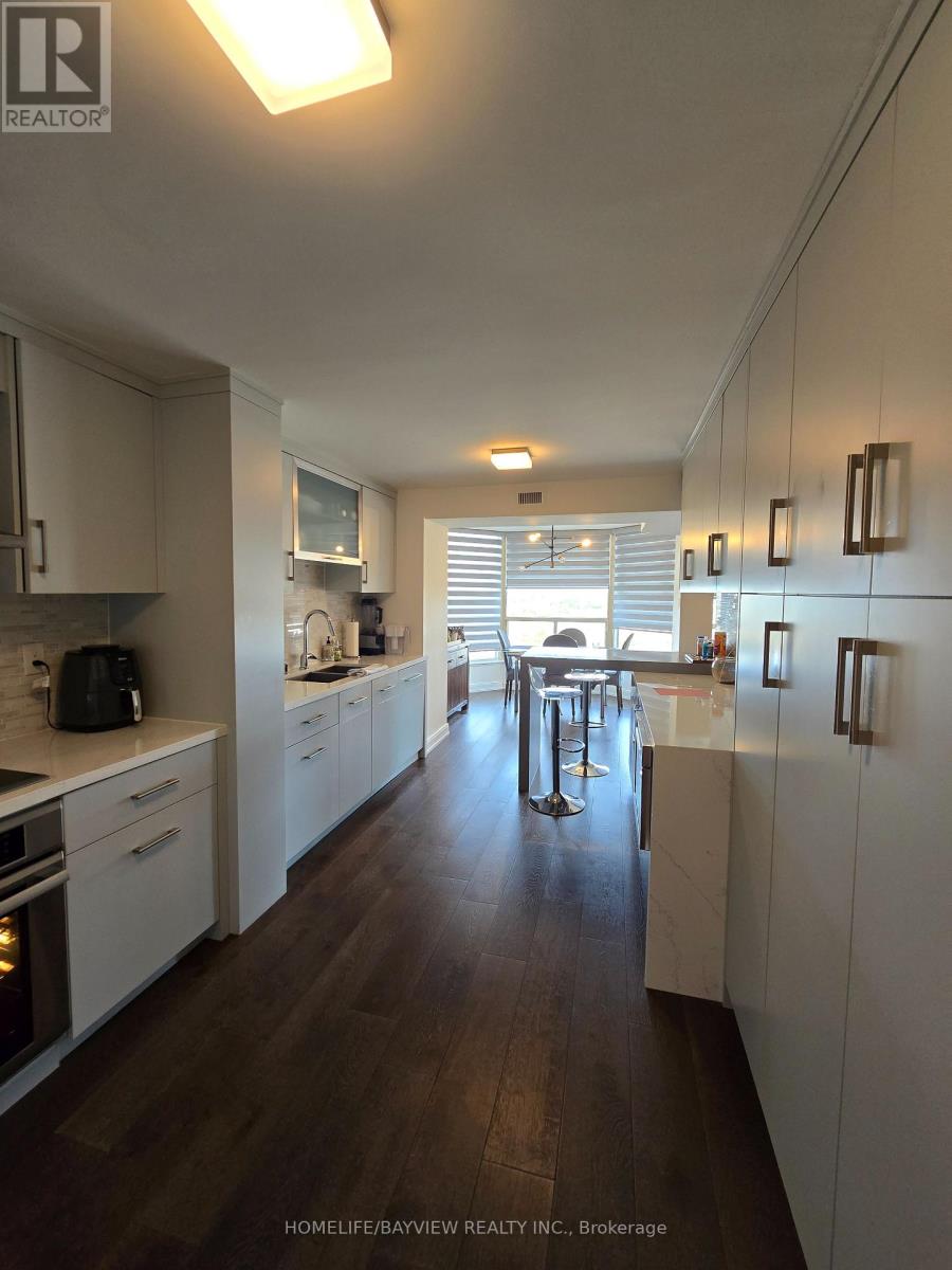 1509 - 7300 Yonge Street W, Vaughan (Crestwood-Springfarm-Yorkhill), Ontario  L4J 7Y5 - Photo 9 - N13046920