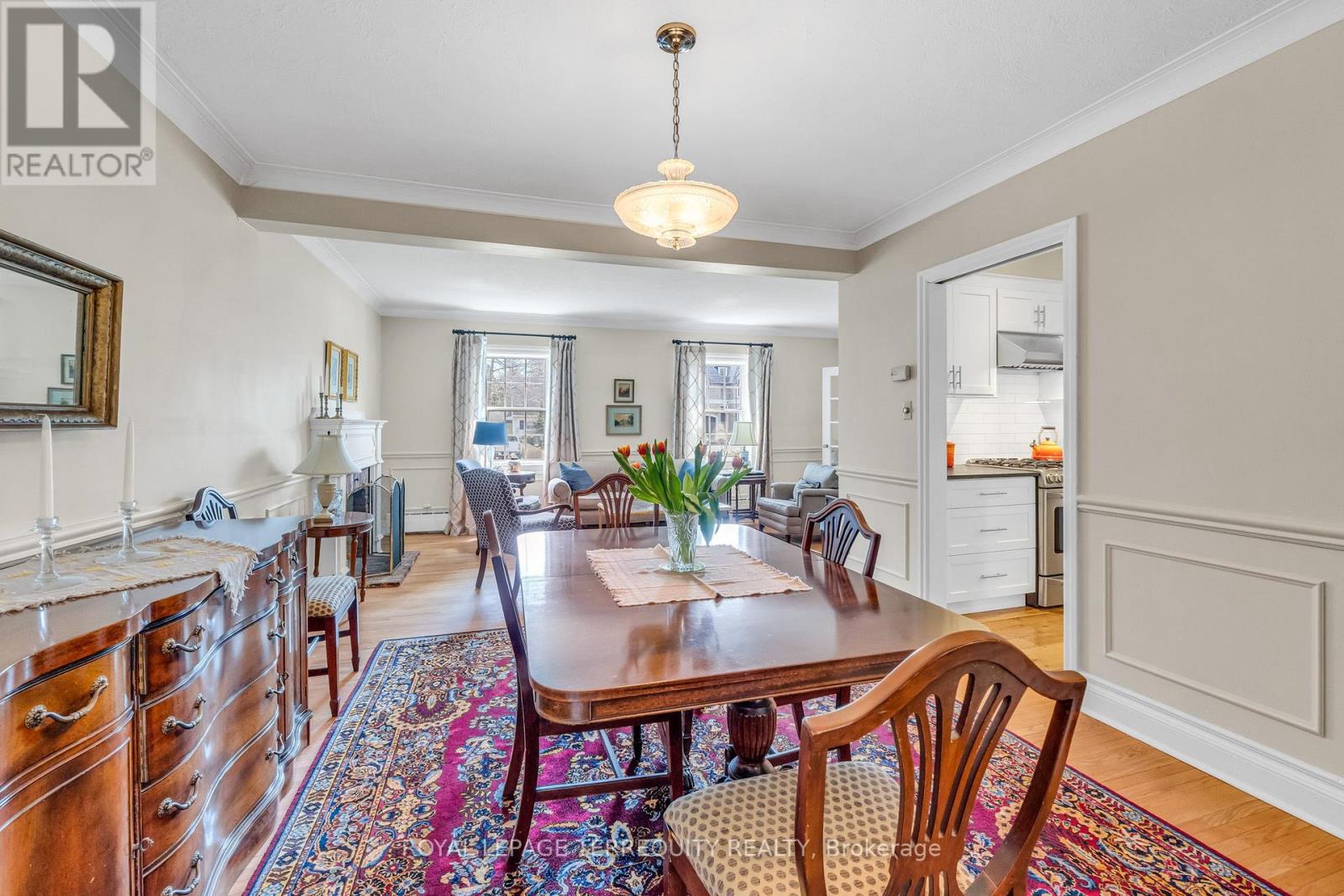 155 Centre Street W, Richmond Hill (Mill Pond), Ontario  L4C 3P6 - Photo 10 - N13047018