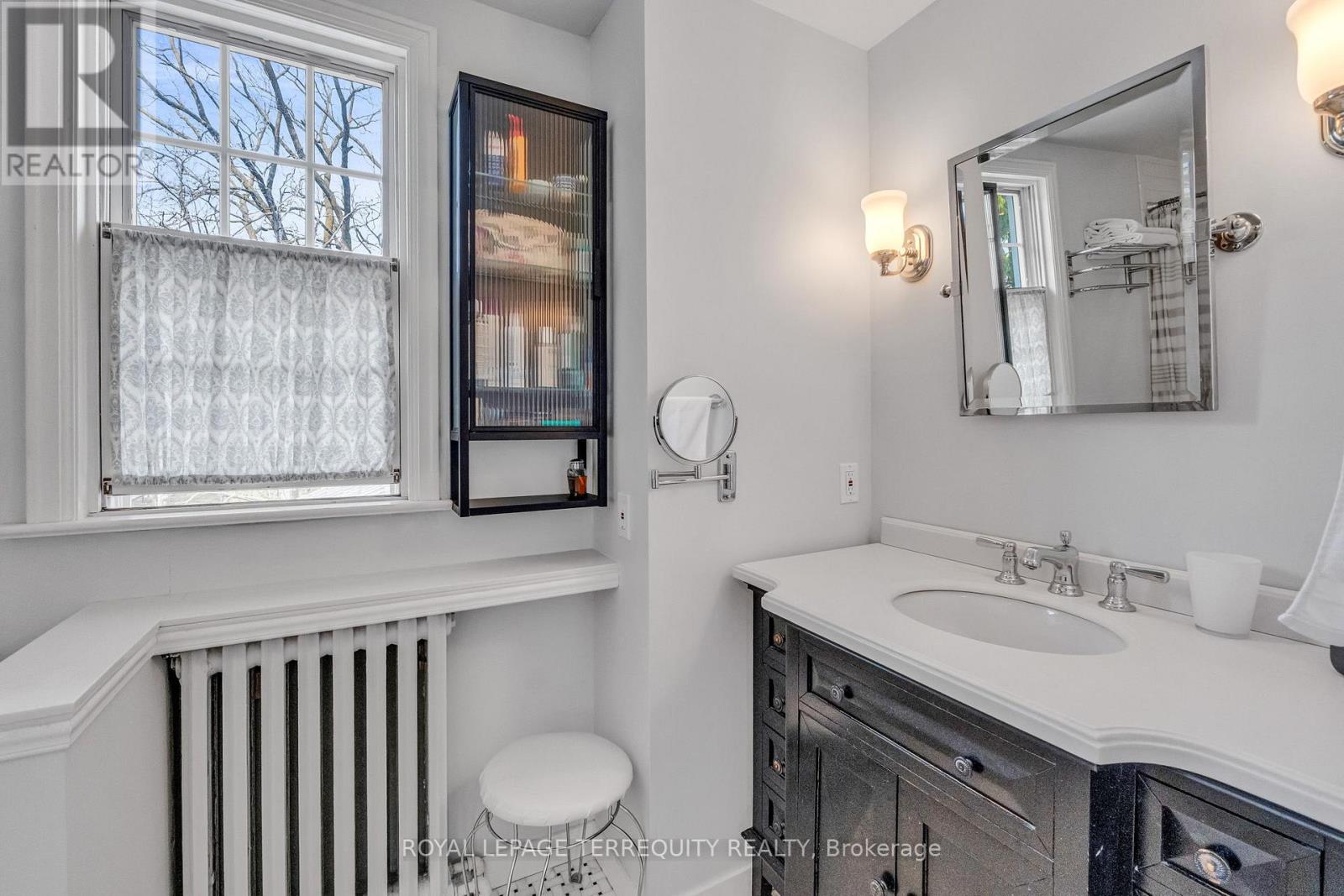 155 Centre Street W, Richmond Hill (Mill Pond), Ontario  L4C 3P6 - Photo 22 - N13047018