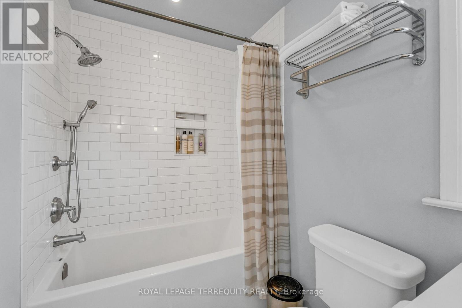 155 Centre Street W, Richmond Hill (Mill Pond), Ontario  L4C 3P6 - Photo 23 - N13047018