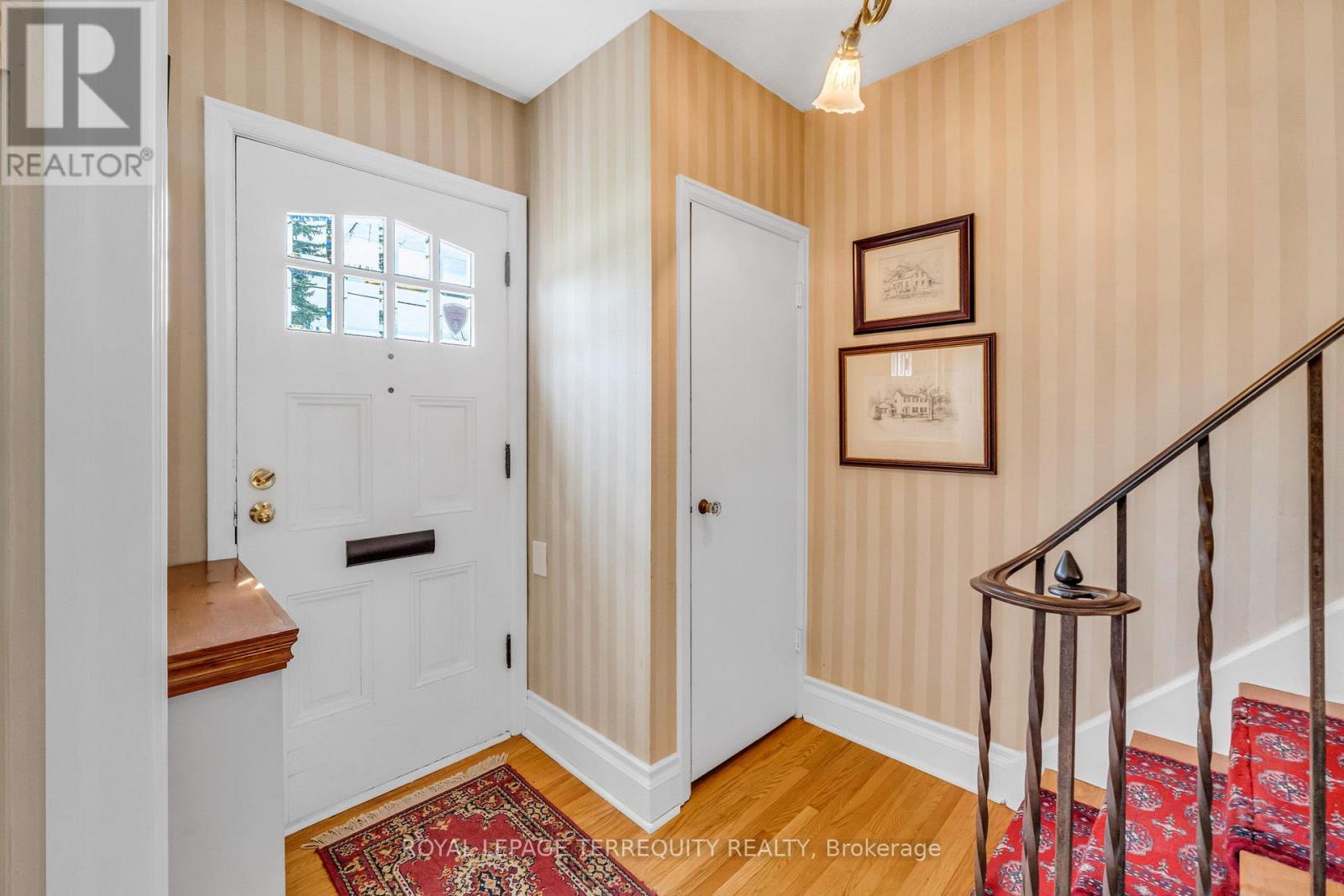 155 Centre Street W, Richmond Hill (Mill Pond), Ontario  L4C 3P6 - Photo 5 - N13047018