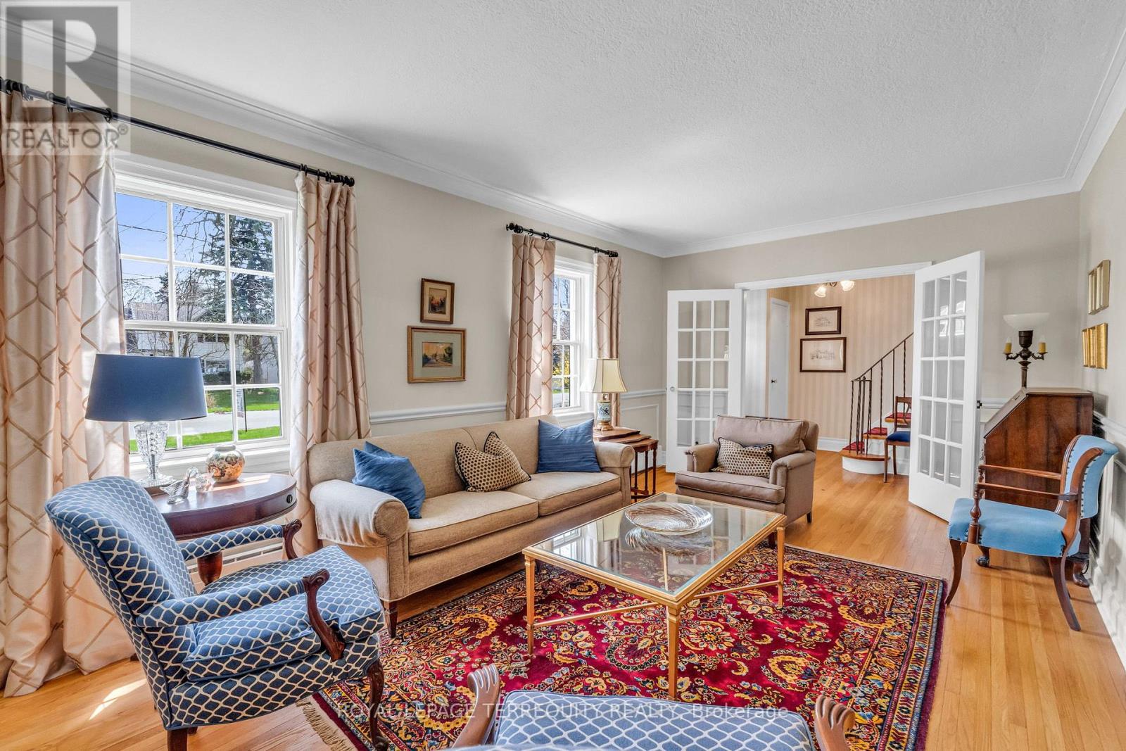 155 Centre Street W, Richmond Hill (Mill Pond), Ontario  L4C 3P6 - Photo 8 - N13047018