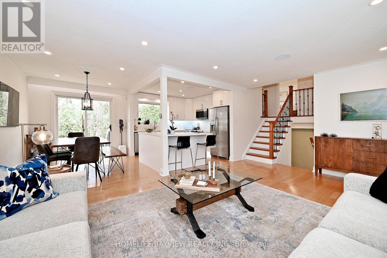 159 Laverock Avenue, Richmond Hill (Mill Pond), Ontario  L4C 4K1 - Photo 11 - N13047174