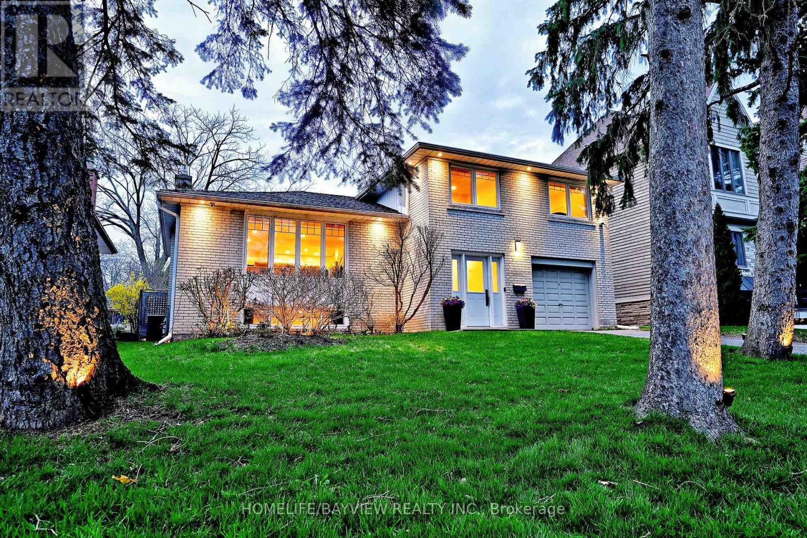 159 Laverock Avenue, Richmond Hill (Mill Pond), Ontario  L4C 4K1 - Photo 2 - N13047174