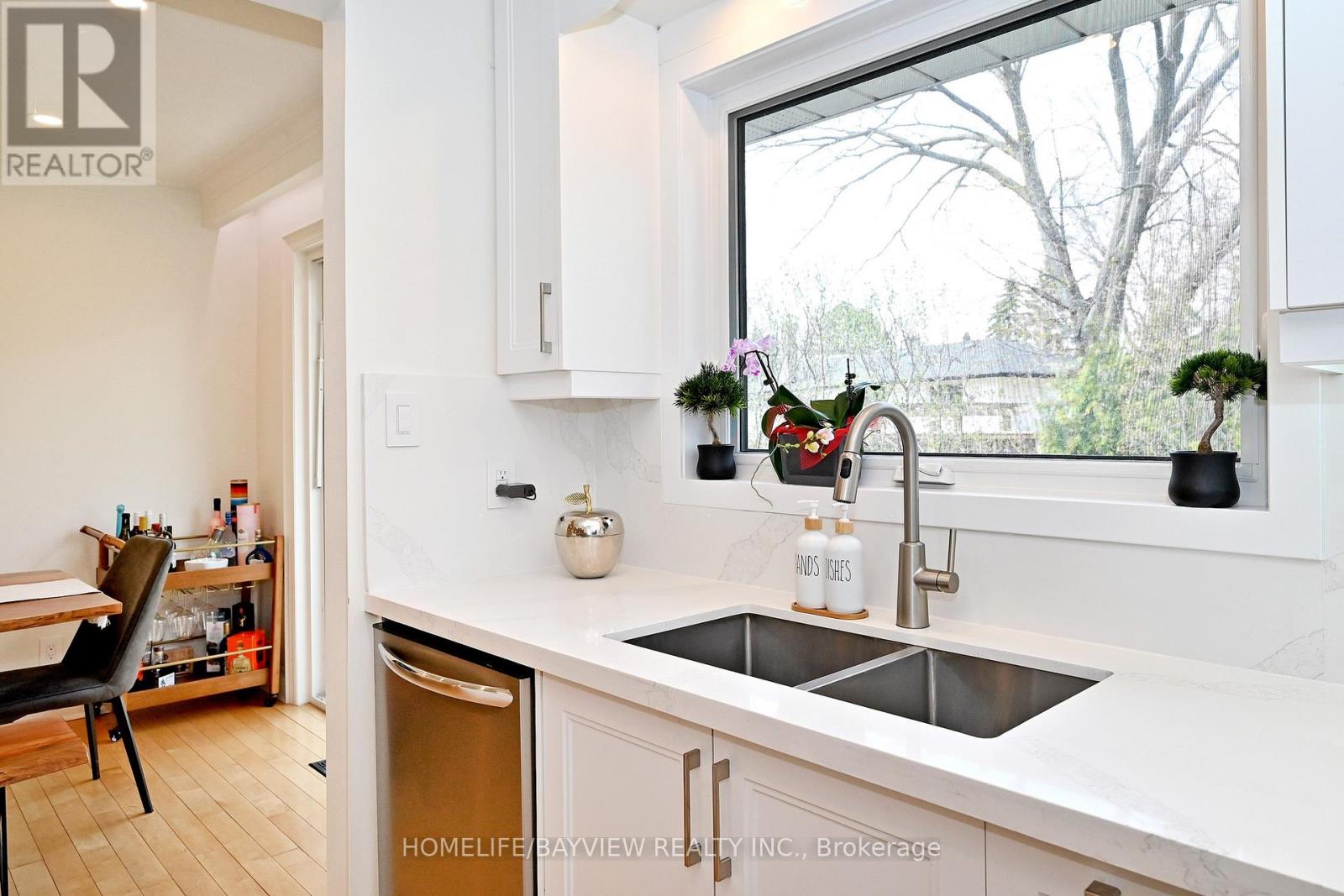 159 Laverock Avenue, Richmond Hill (Mill Pond), Ontario  L4C 4K1 - Photo 21 - N13047174