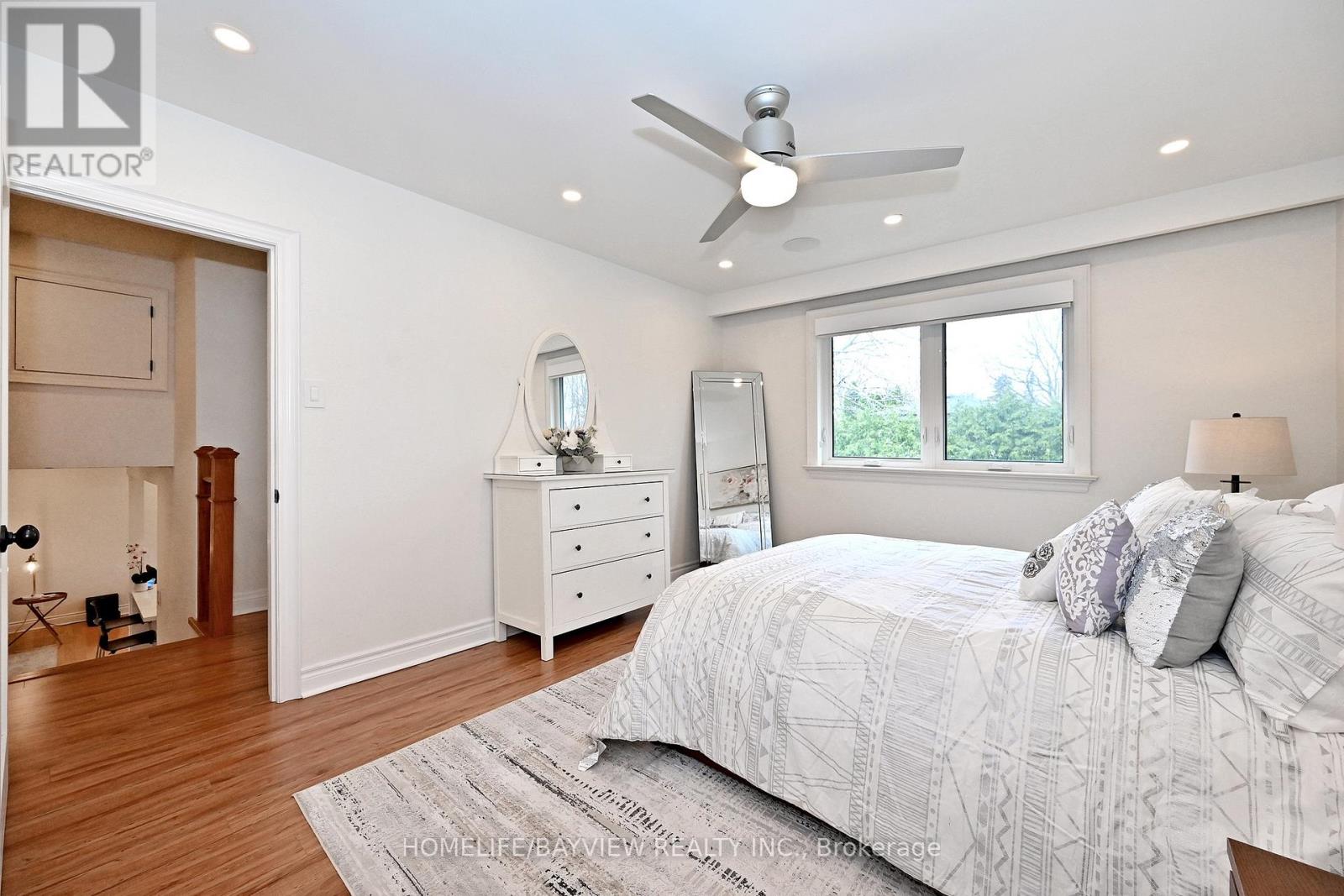 159 Laverock Avenue, Richmond Hill (Mill Pond), Ontario  L4C 4K1 - Photo 25 - N13047174