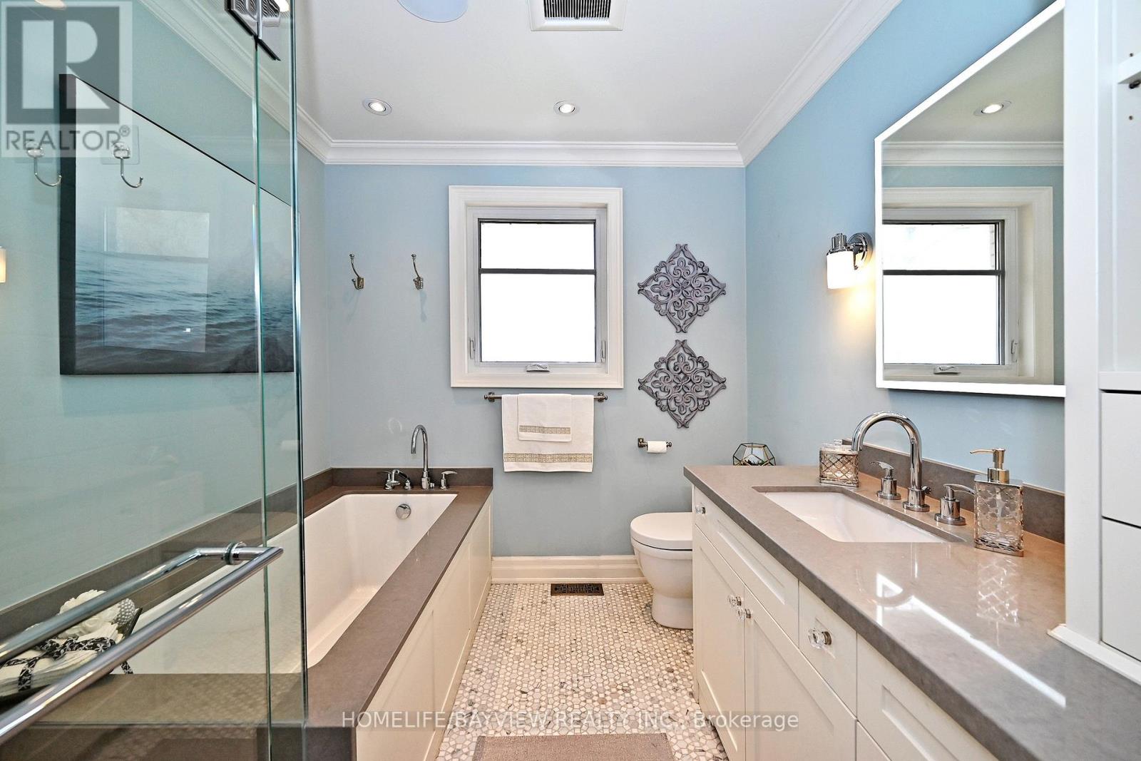 159 Laverock Avenue, Richmond Hill (Mill Pond), Ontario  L4C 4K1 - Photo 31 - N13047174