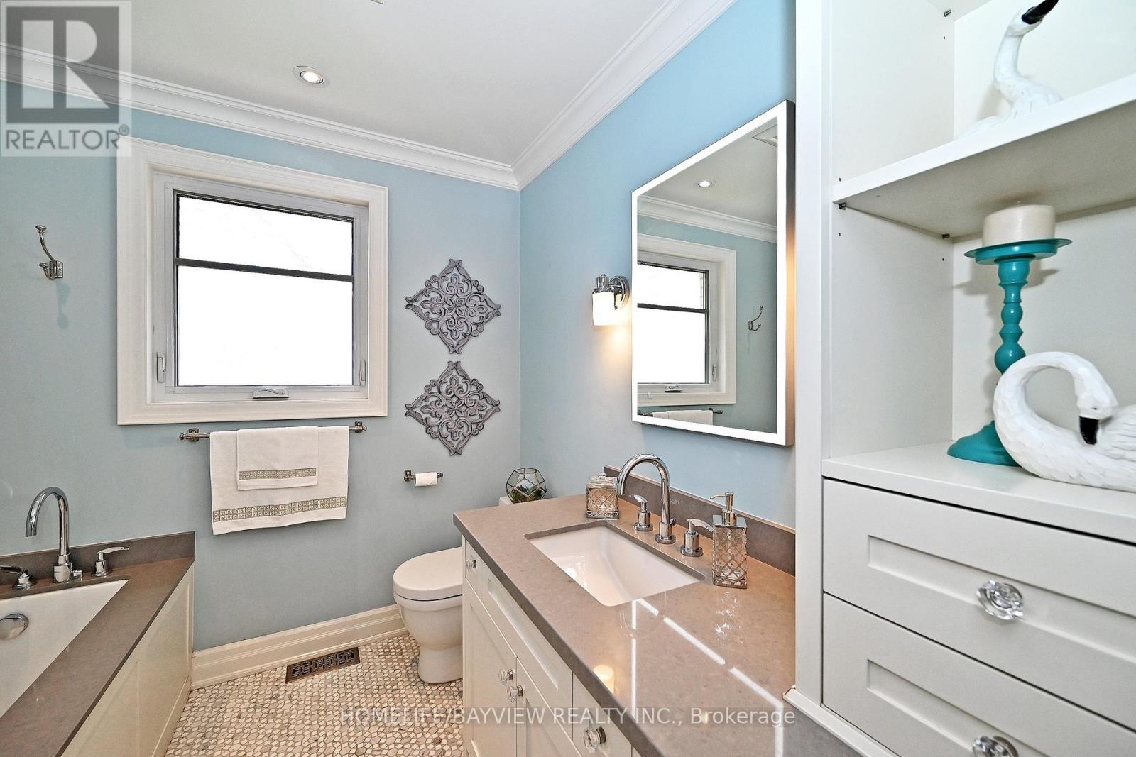 159 Laverock Avenue, Richmond Hill (Mill Pond), Ontario  L4C 4K1 - Photo 32 - N13047174