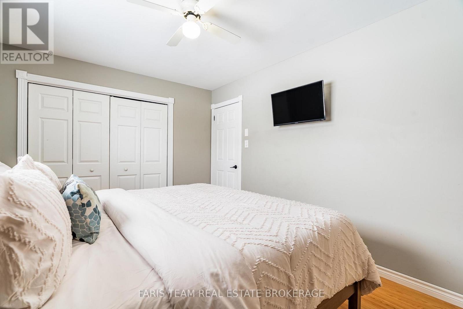 61 Mill Street E, Springwater, Ontario  L0L 1V0 - Photo 21 - S13046914