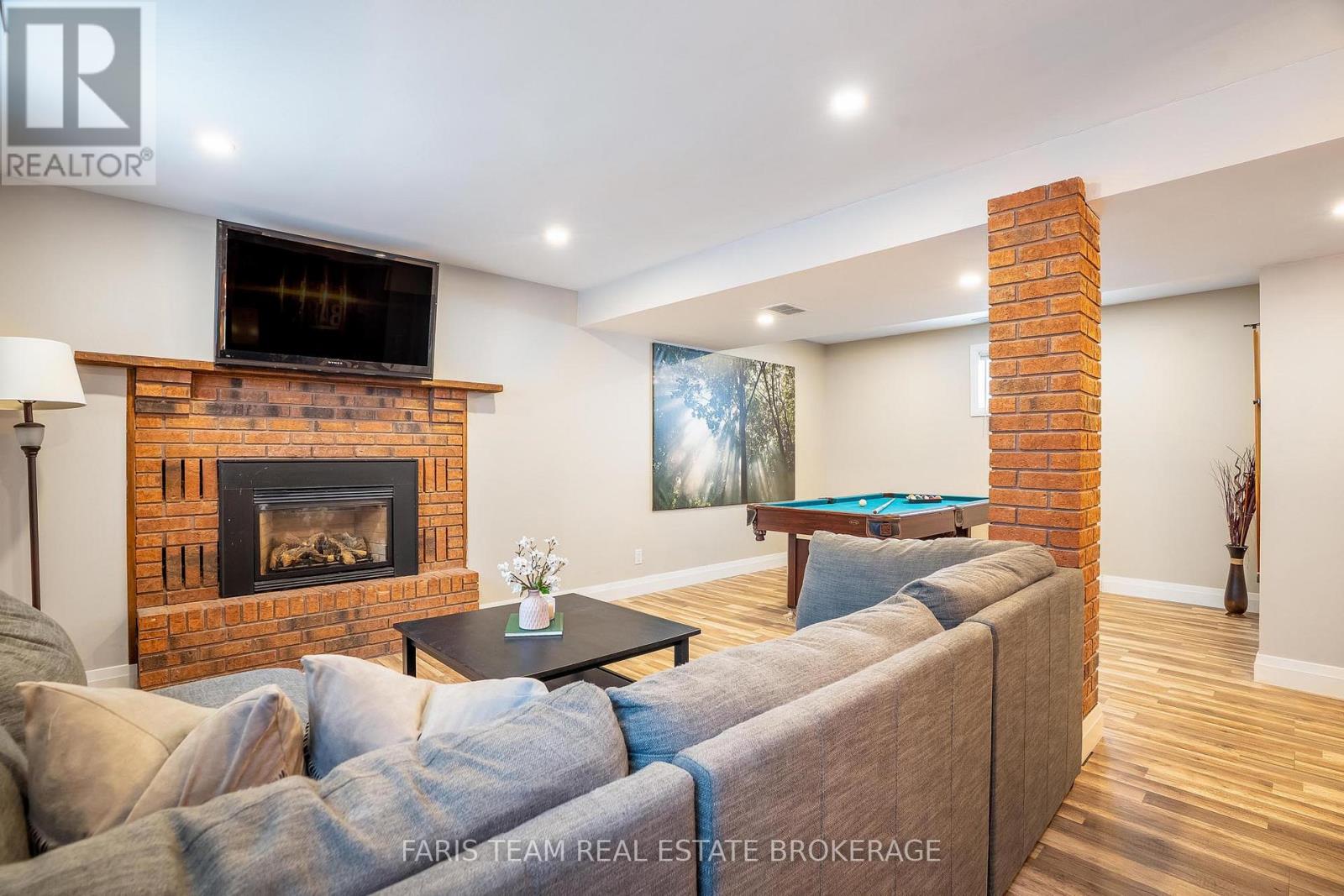 61 Mill Street E, Springwater, Ontario  L0L 1V0 - Photo 32 - S13046914