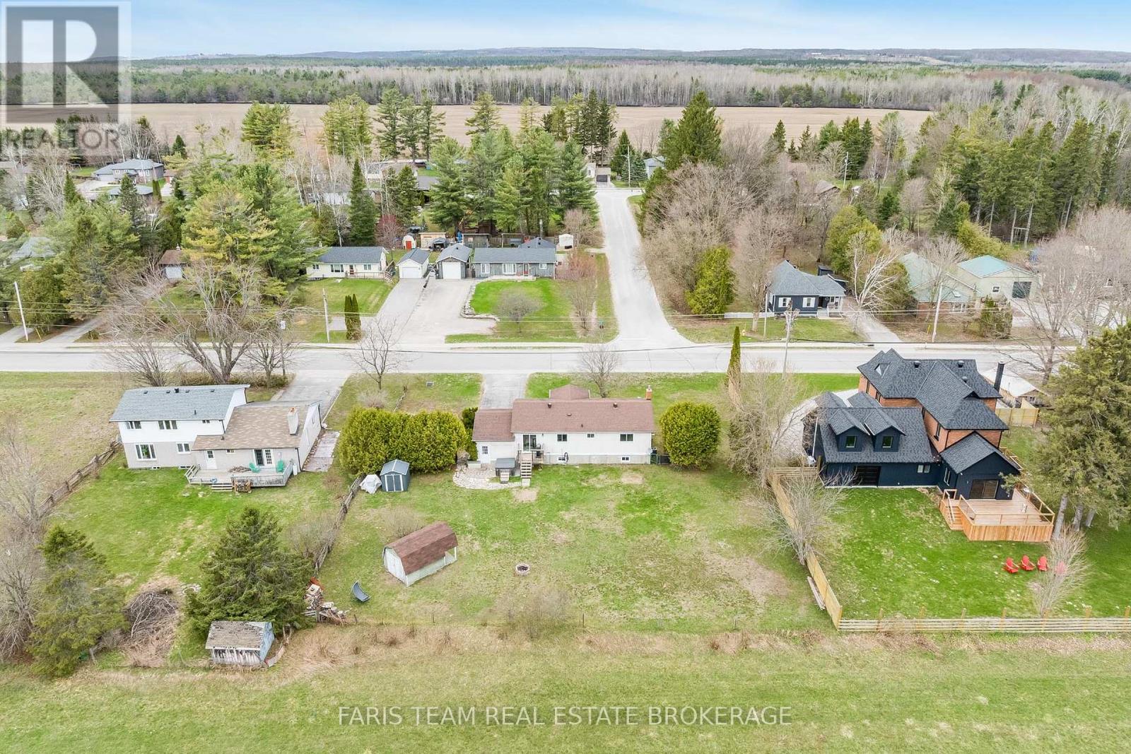 61 Mill Street E, Springwater, Ontario  L0L 1V0 - Photo 45 - S13046914