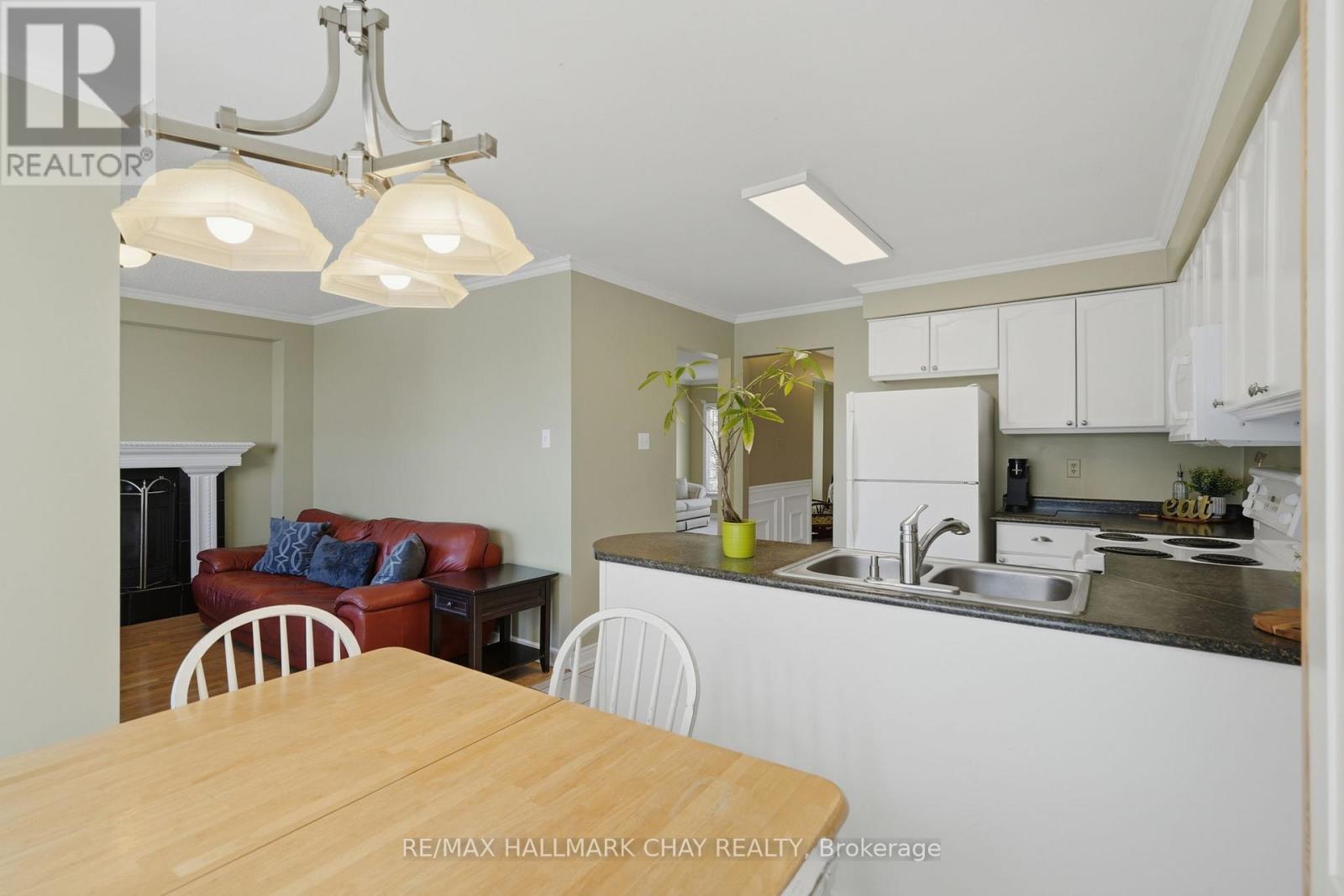 21 Carr Drive, Barrie (Letitia Heights), Ontario  L4N 6N3 - Photo 15 - S13047046