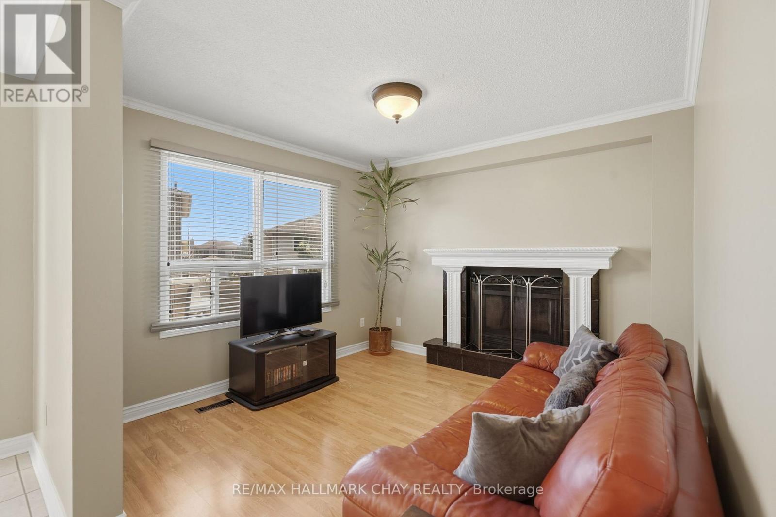 21 Carr Drive, Barrie (Letitia Heights), Ontario  L4N 6N3 - Photo 16 - S13047046