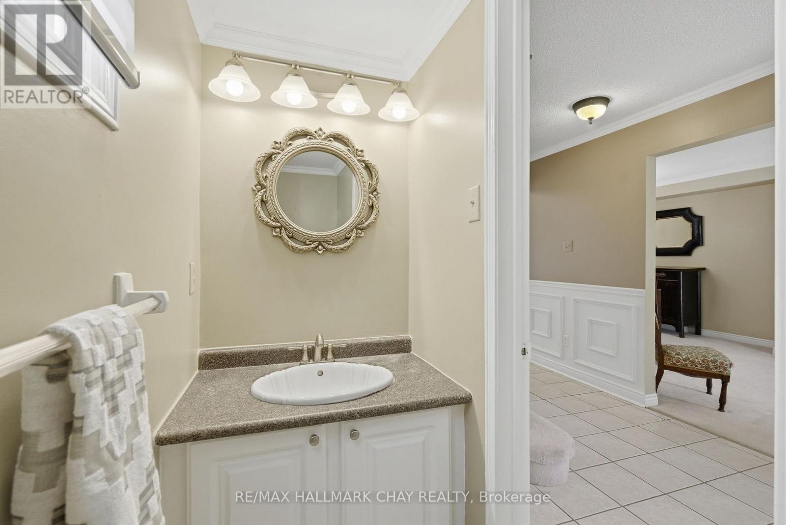 21 Carr Drive, Barrie (Letitia Heights), Ontario  L4N 6N3 - Photo 18 - S13047046