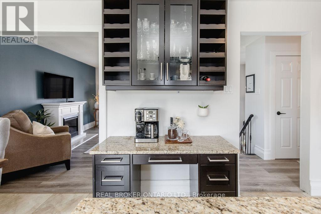 48 John Street, Severn (Coldwater), Ontario  L0K 1E0 - Photo 11 - S13047050