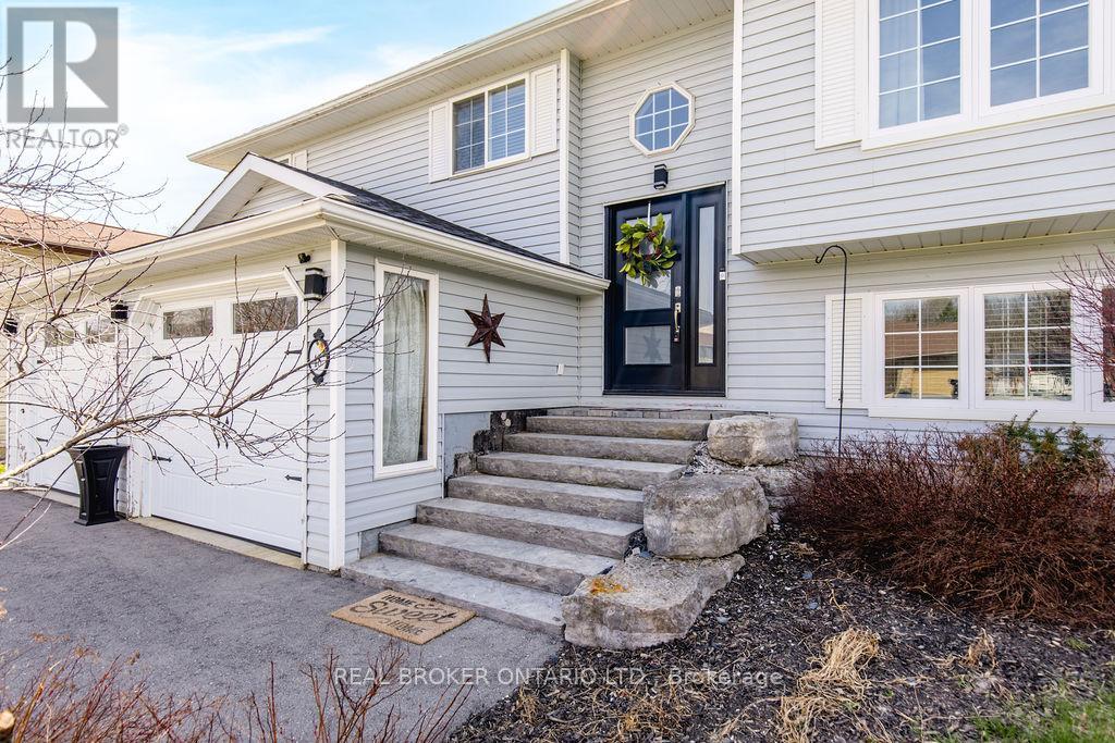 48 John Street, Severn (Coldwater), Ontario  L0K 1E0 - Photo 2 - S13047050