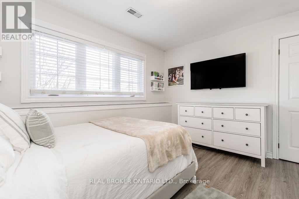 48 John Street, Severn (Coldwater), Ontario  L0K 1E0 - Photo 32 - S13047050