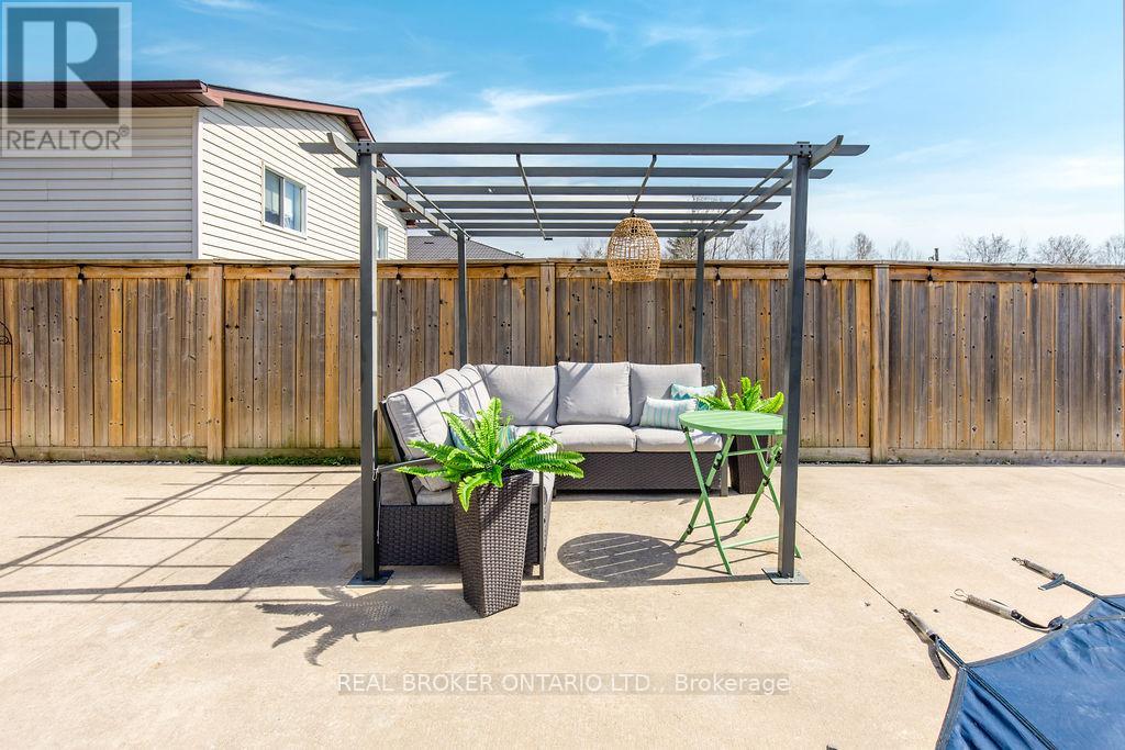 48 John Street, Severn (Coldwater), Ontario  L0K 1E0 - Photo 47 - S13047050