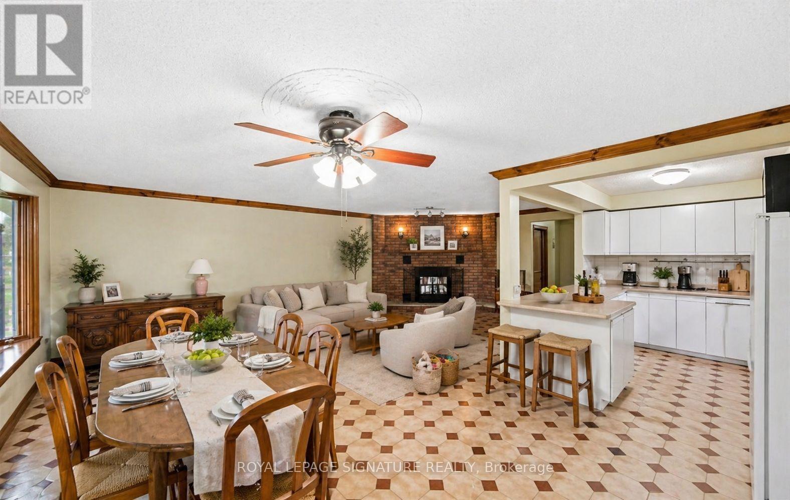 B - 23 Connie Drive, Tiny, Ontario  L0L 2T0 - Photo 2 - S13047112