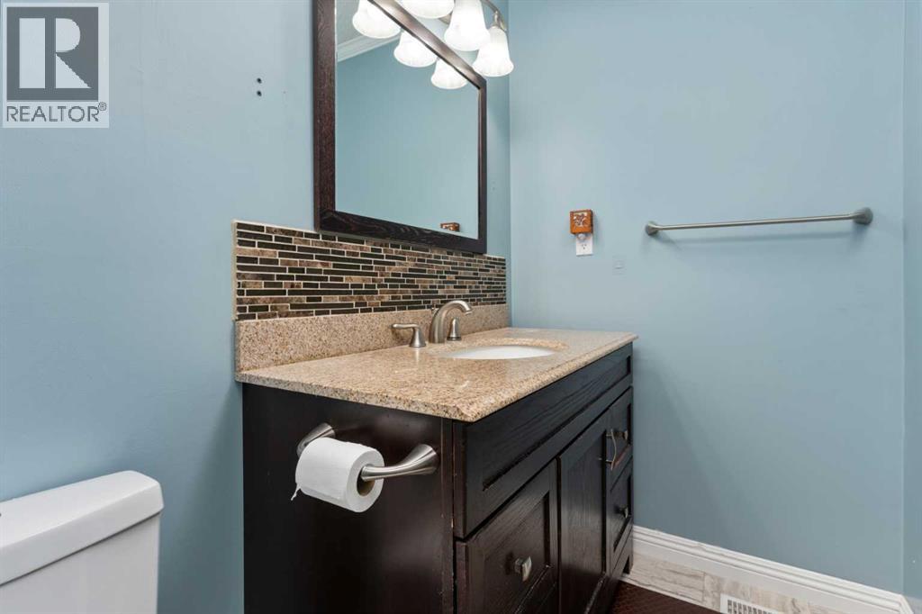 5228 59 Avenue, Viking, Alberta  T0B 4N0 - Photo 12 - A2304901