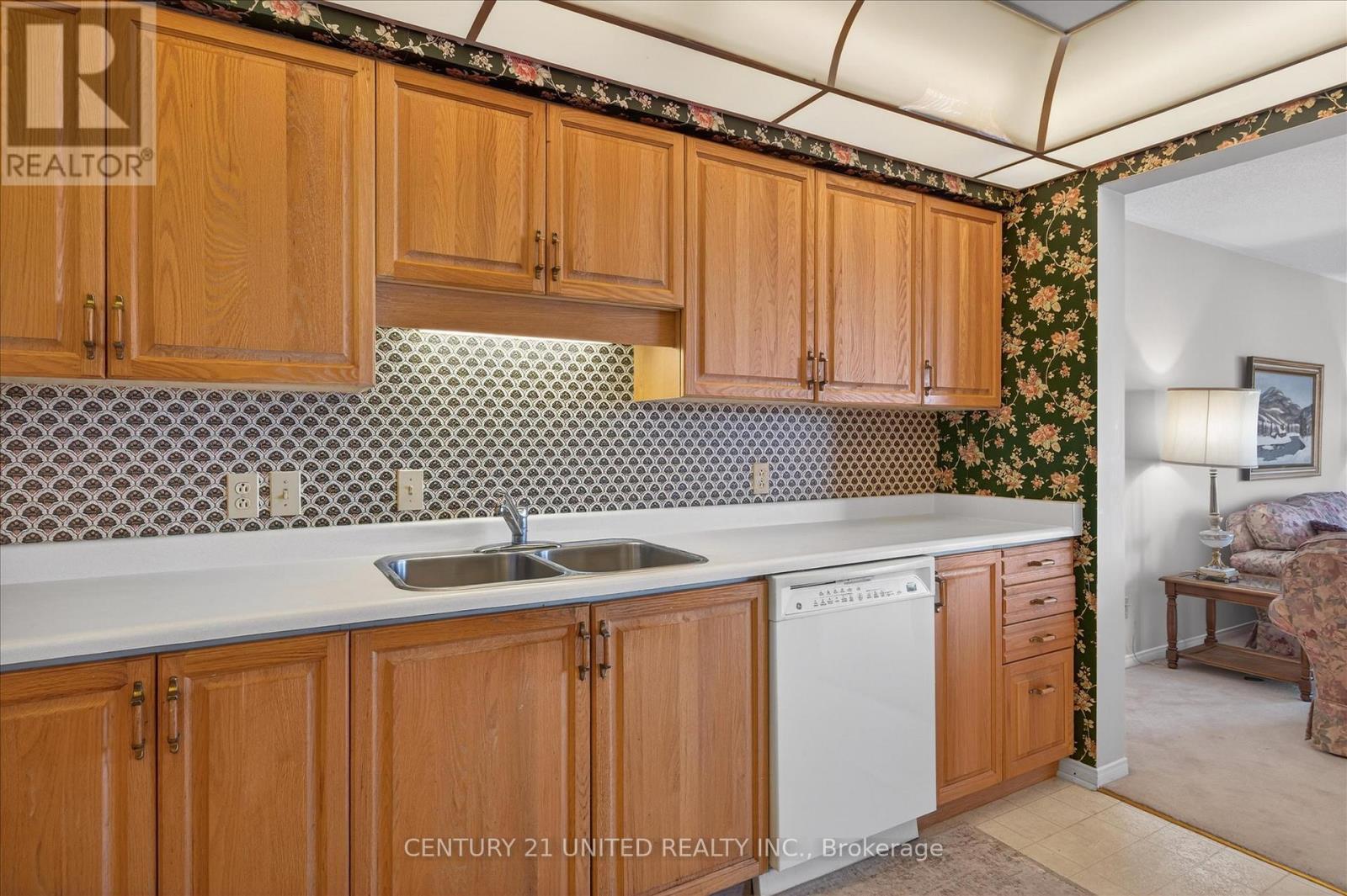 205c - 1099 Clonsilla Avenue, Peterborough, Ontario  K9J 8L8 - Photo 12 - X12844060